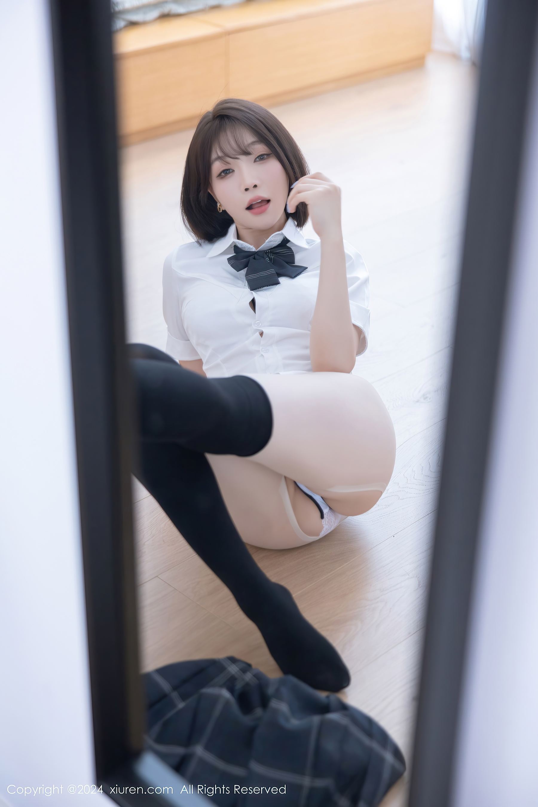 秀人网 No.8785 徐莉芝Booty 黑丝美腿插图7