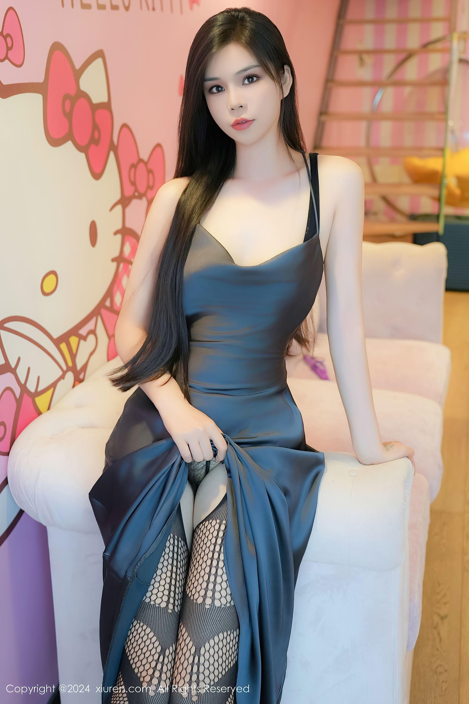 秀人网 No.8795 雪糕CiCi 黑丝美腿插图8