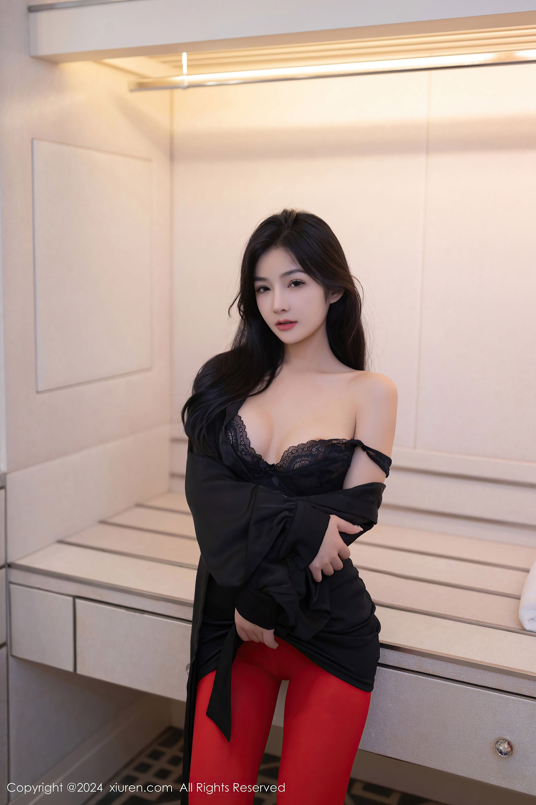 秀人网 No.8801 谭小灵 丝袜美腿插图2