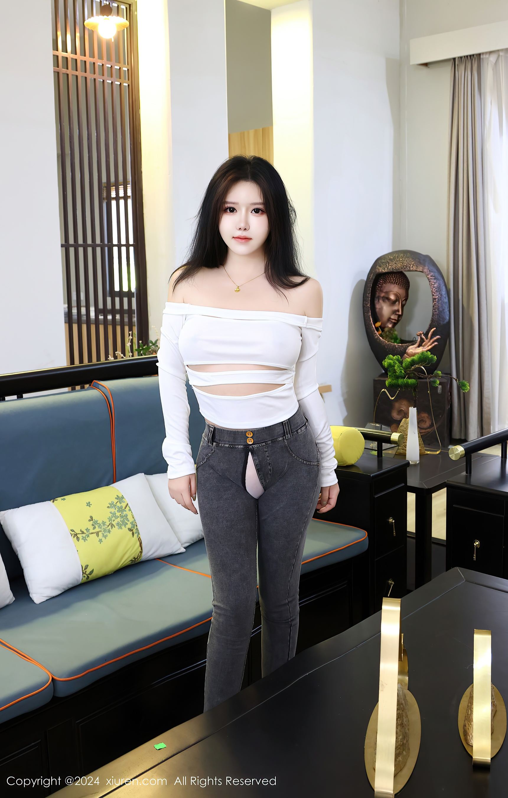 秀人网 No.8853 小薯条nienie 性感美乳插图9