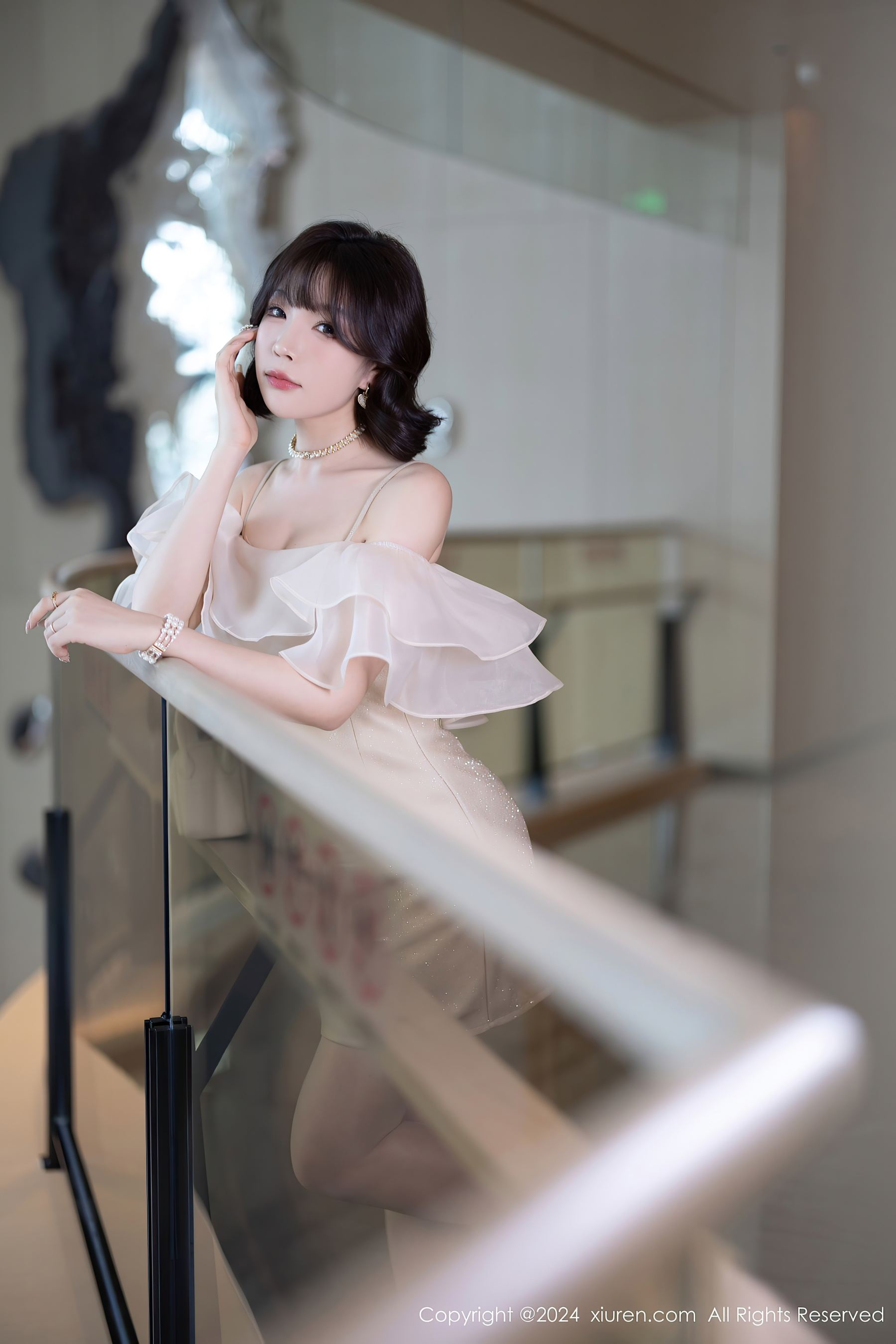 秀人网 No.8917 徐莉芝Booty 丝袜美腿插图7