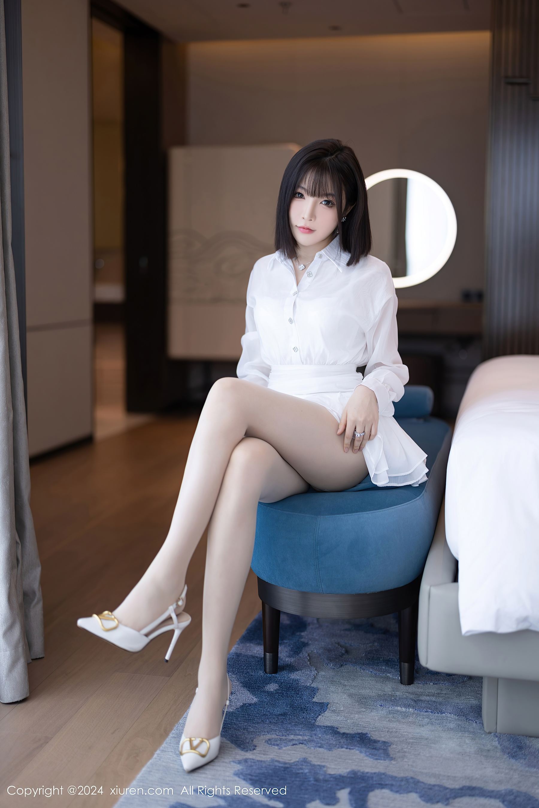 秀人网 No.9020 徐莉芝Booty 丝袜美腿插图4