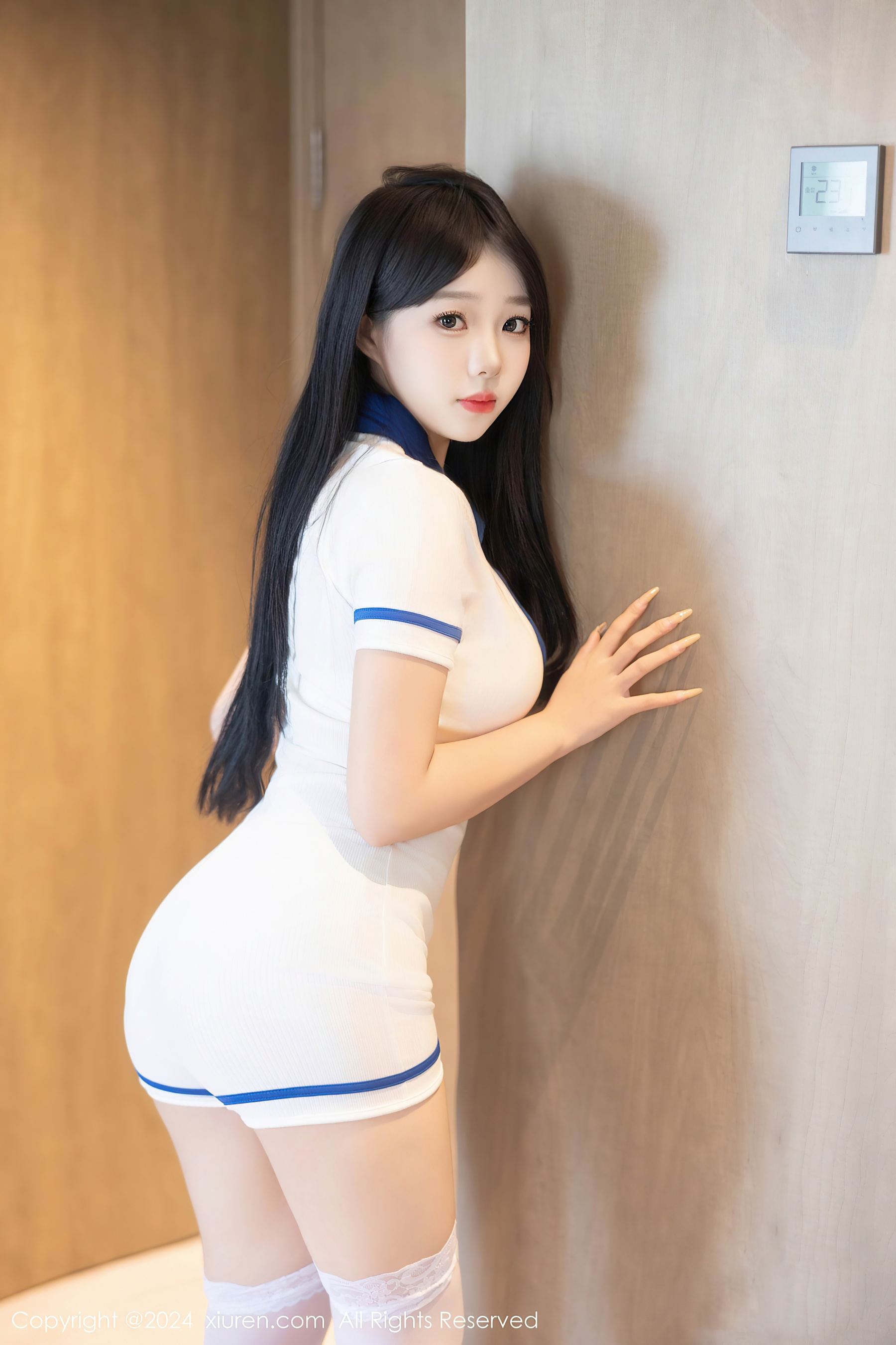 秀人网 No.9056 黎秋秋 丝袜制服插图4