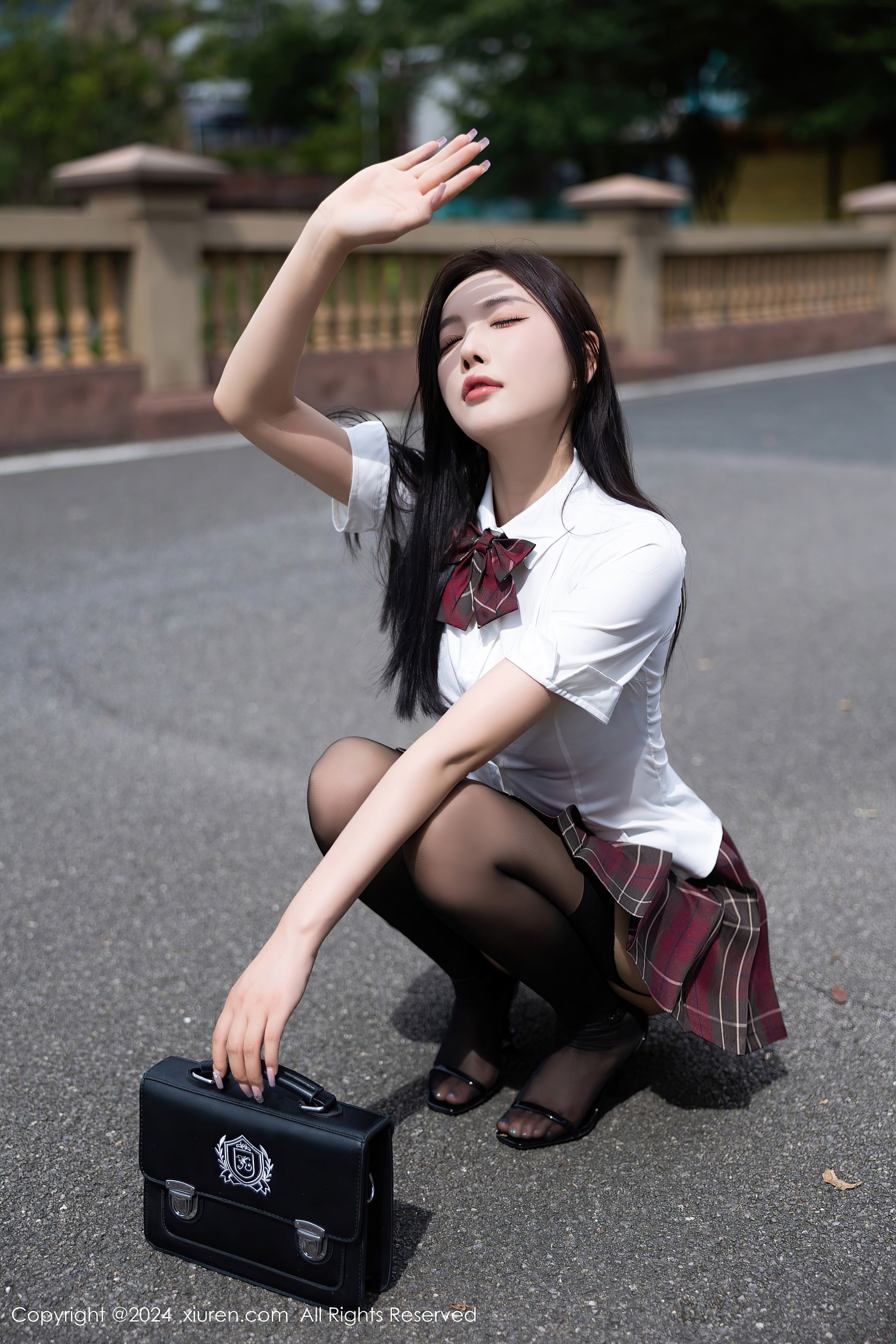 秀人网 No.9064 杨晨晨Yome 黑丝美腿插图7