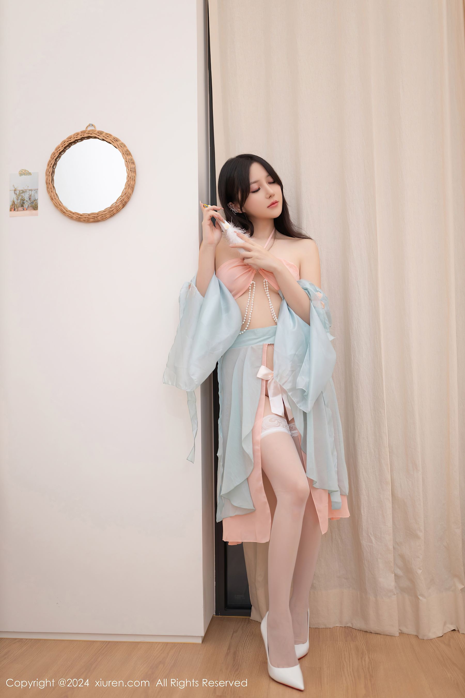 秀人网 No.9093 鱼子酱Fish 丝袜美腿插图7