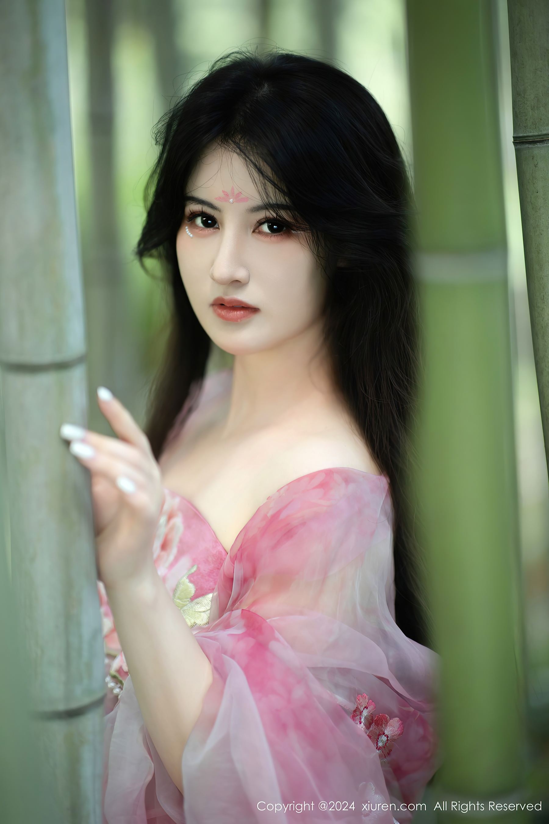 秀人网 No.9100 诗诗kiki 美臀性感插图1