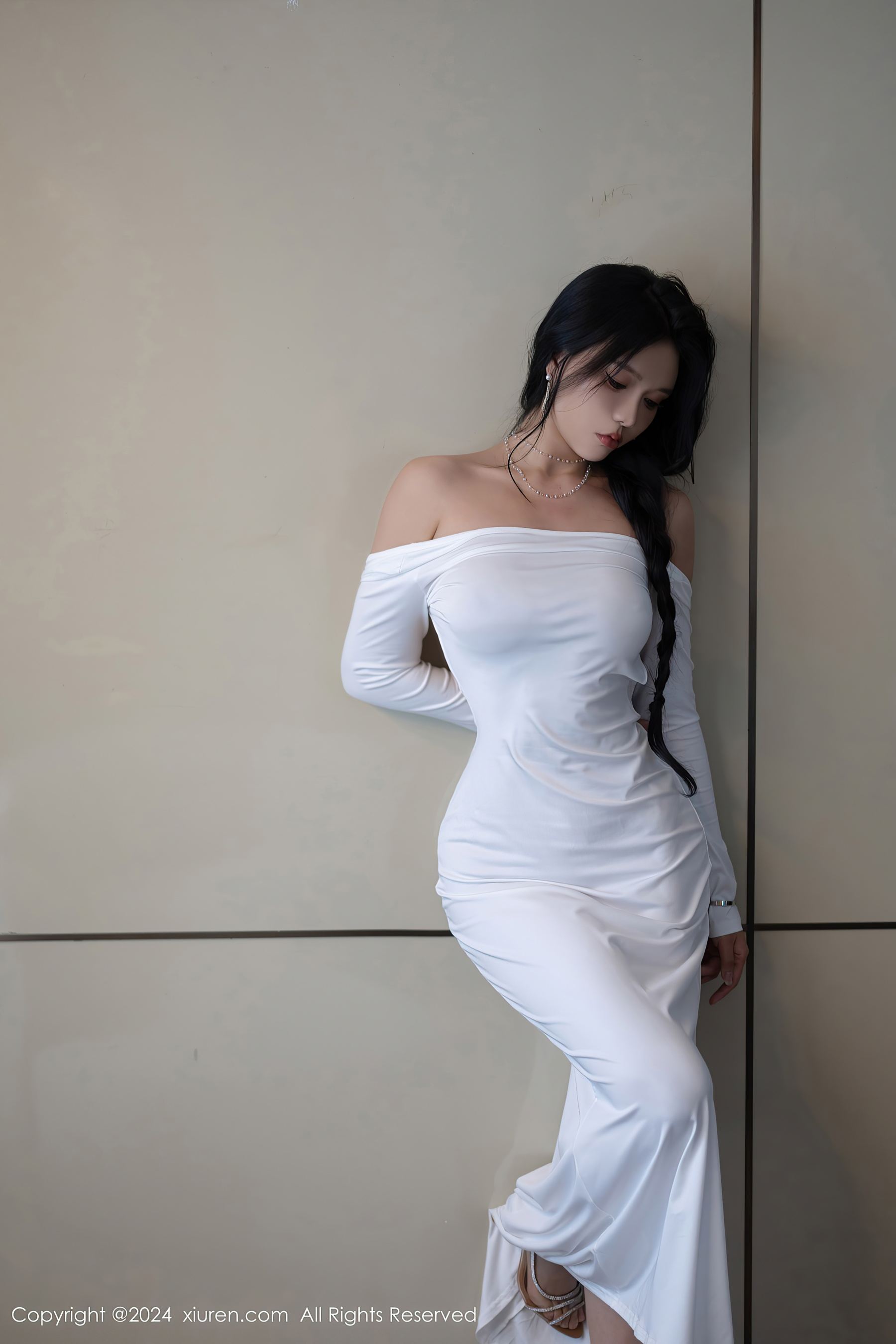 秀人网 No.9115 娜比 黑丝美腿插图4