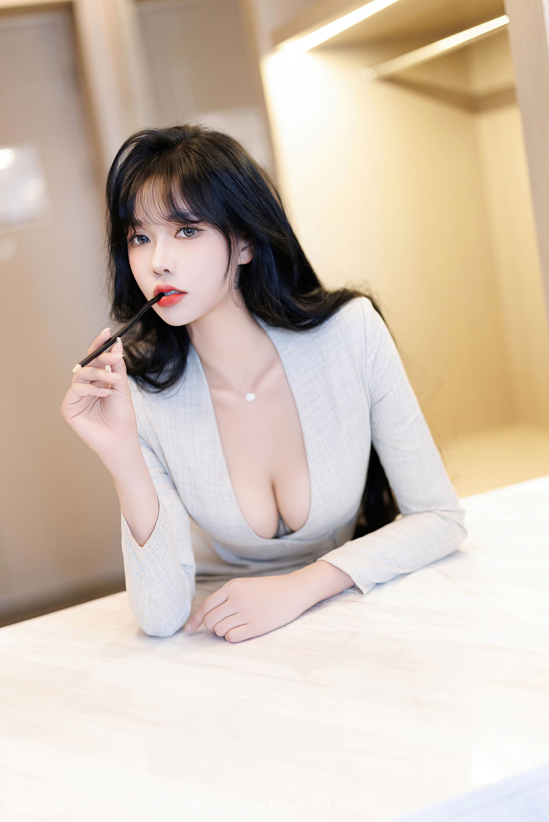 秀人网 No.9398 娜比 丝袜短裙插图5