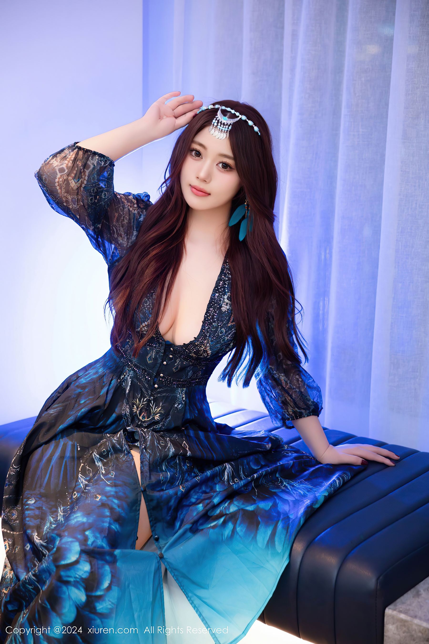 秀人网 No.9403 蛋蛋宝 黑丝美腿插图1