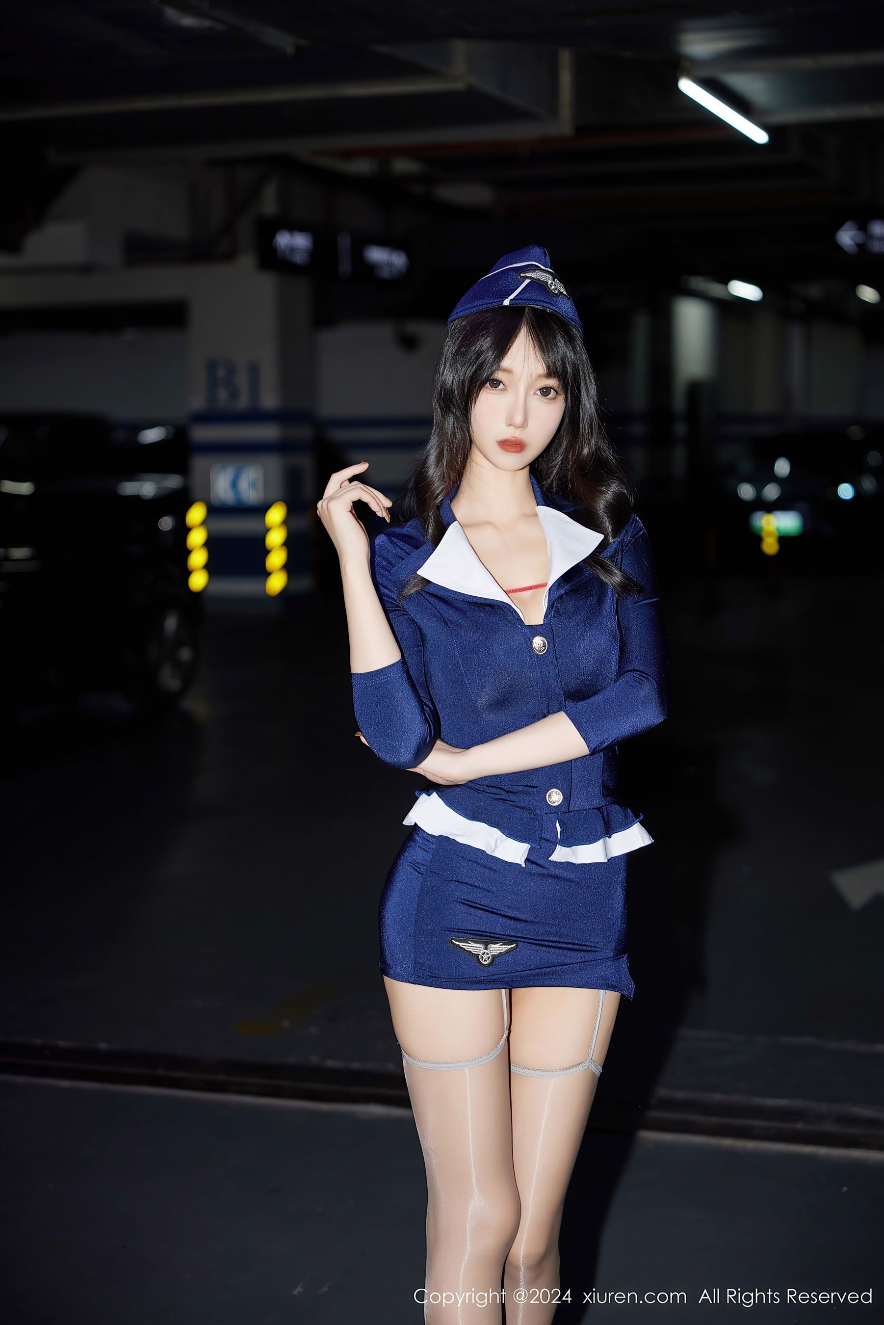 秀人网 No.9418 玥儿玥er 丝袜美腿插图1