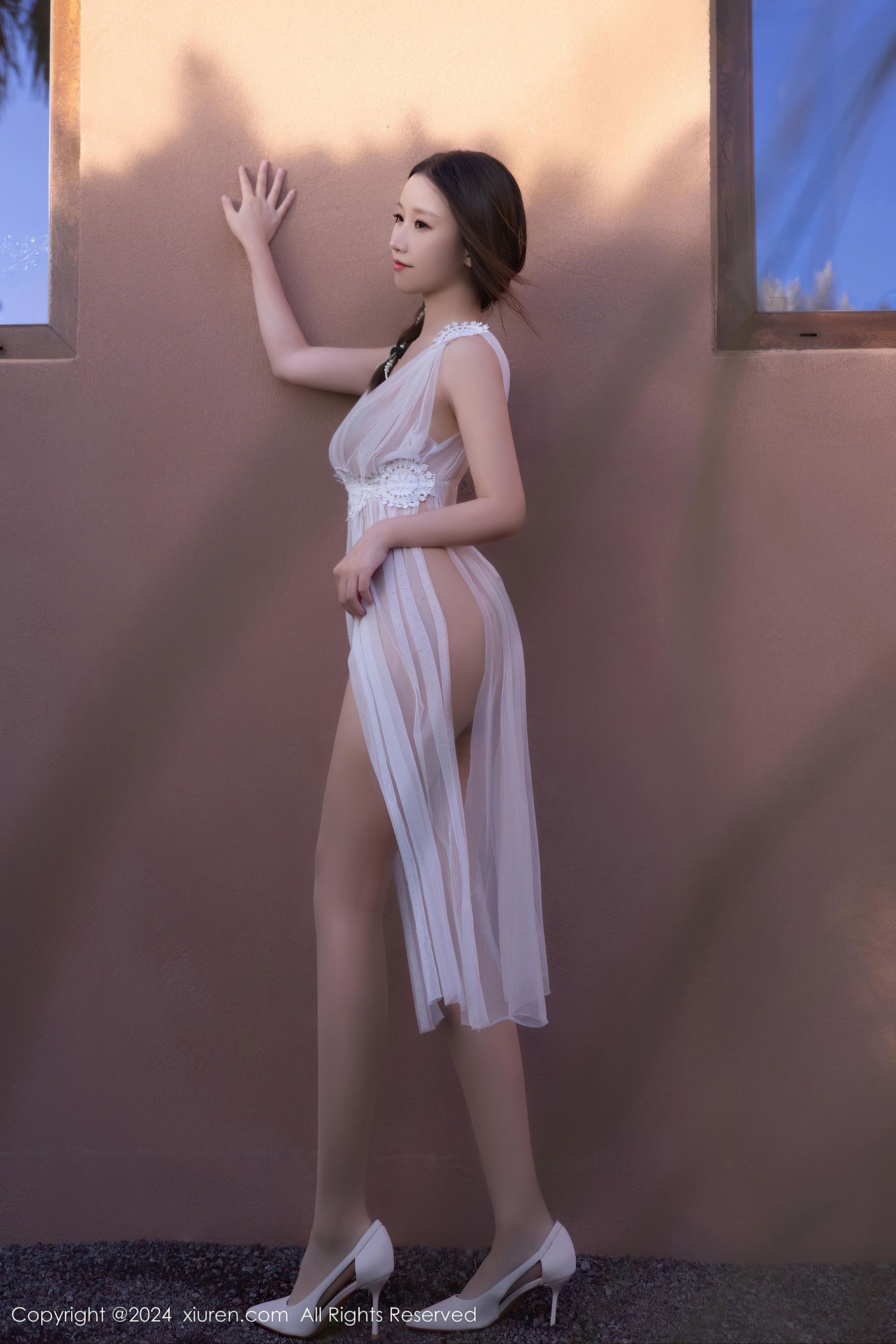 秀人网 No.9442 杏子Yada 丝袜美腿插图1