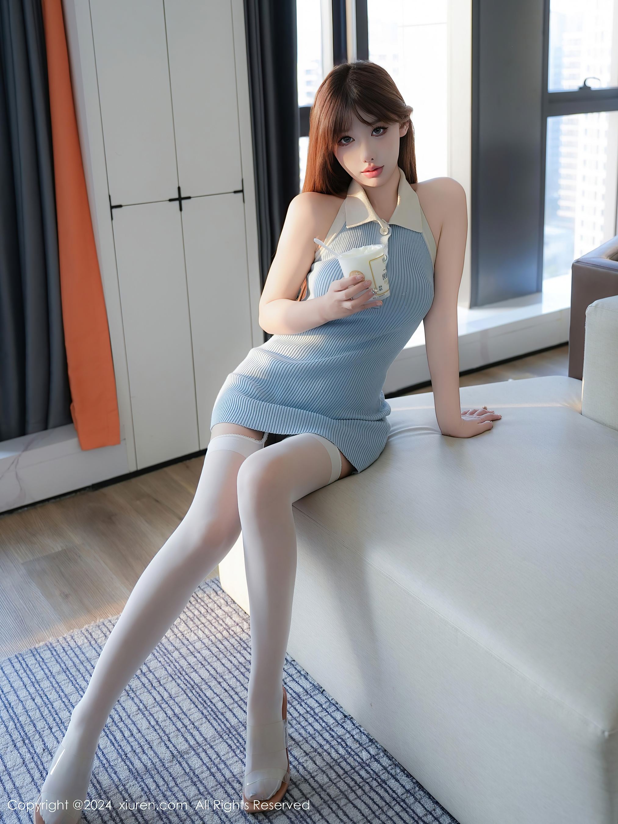 秀人网 No.9458 李金金 丝袜美腿插图2