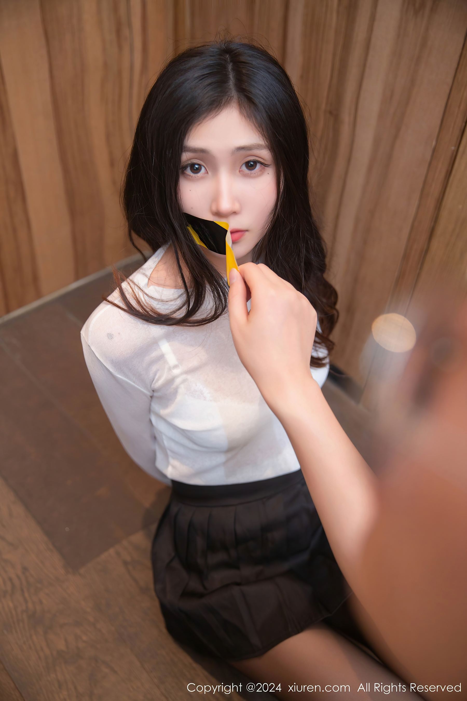 秀人网 No.9481 刘婷婷 短裙美腿插图