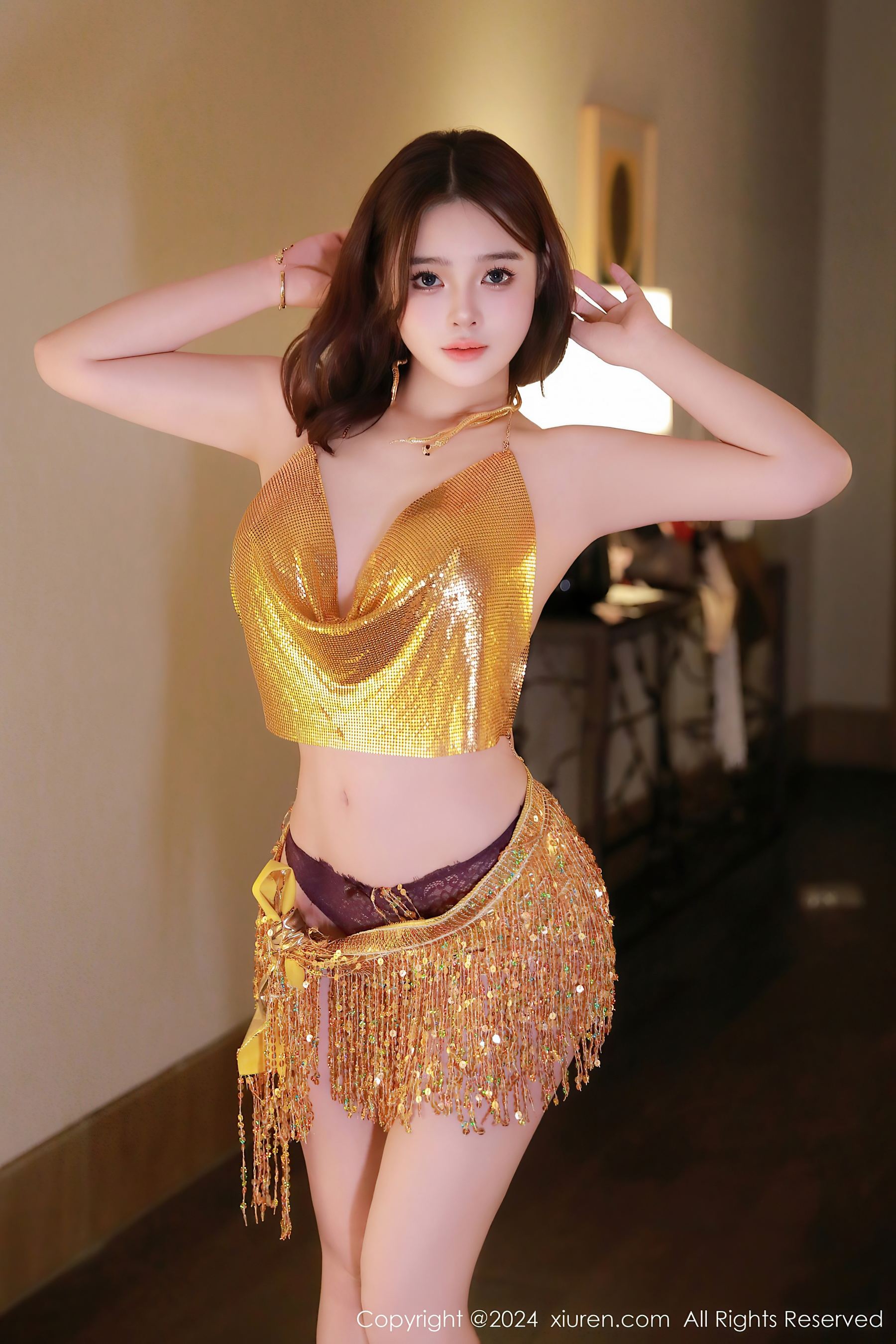 秀人网 No.9545 麻布学妹 美腿浴室插图1