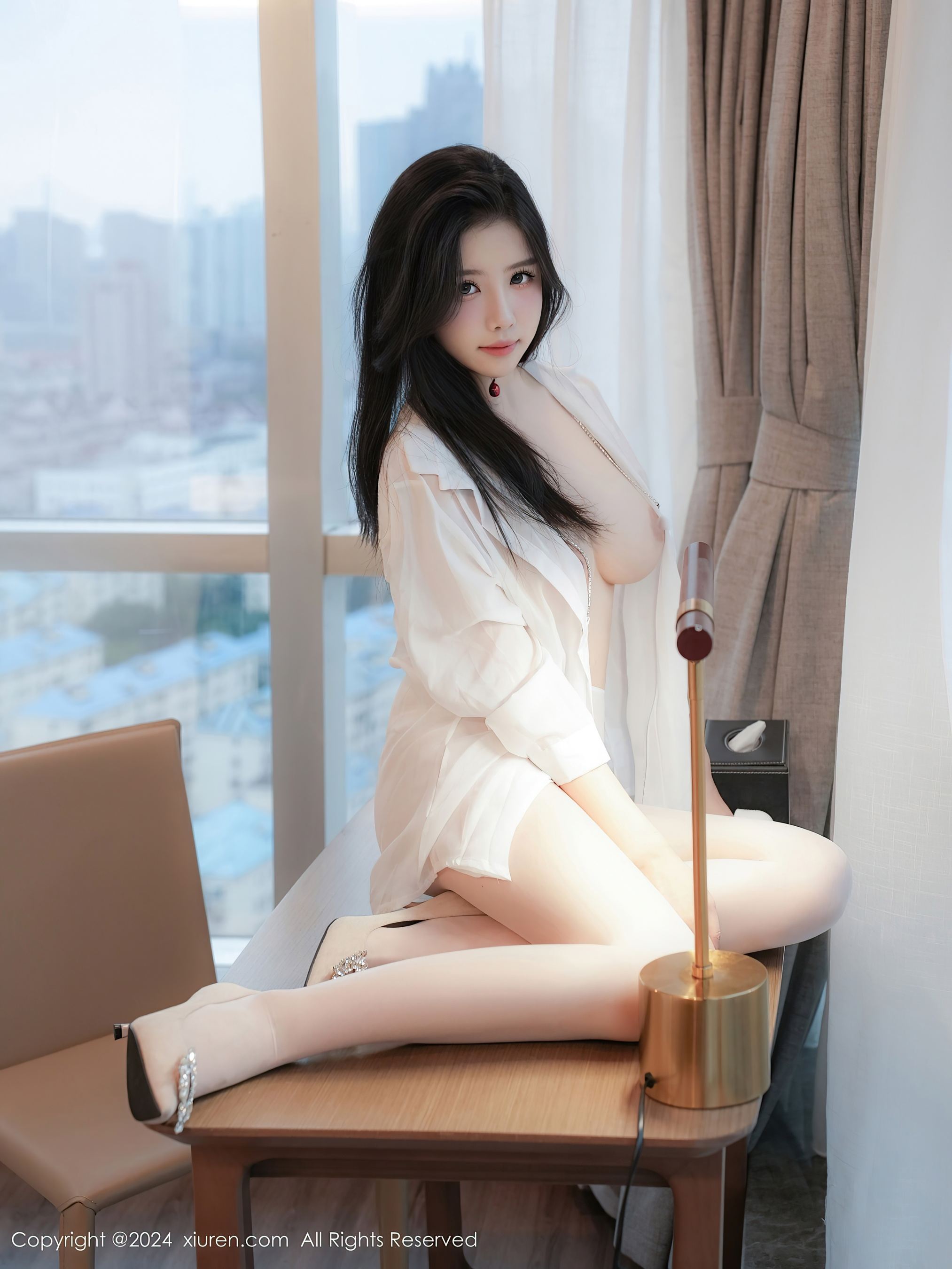 秀人网 No.9667 袁圆 丝袜美臀插图1