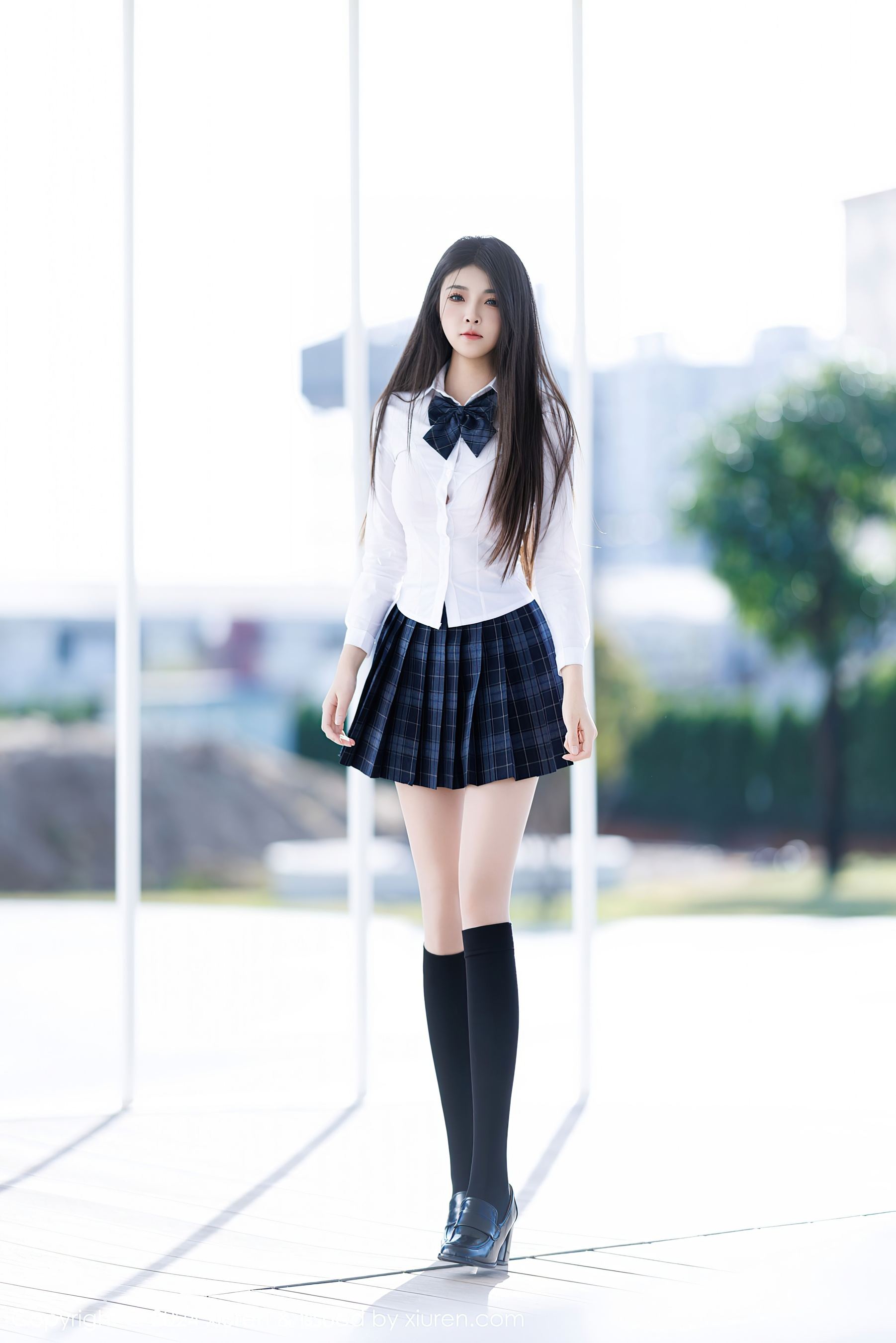 秀人网 No.9682 初梦瑶 短裙美腿插图7