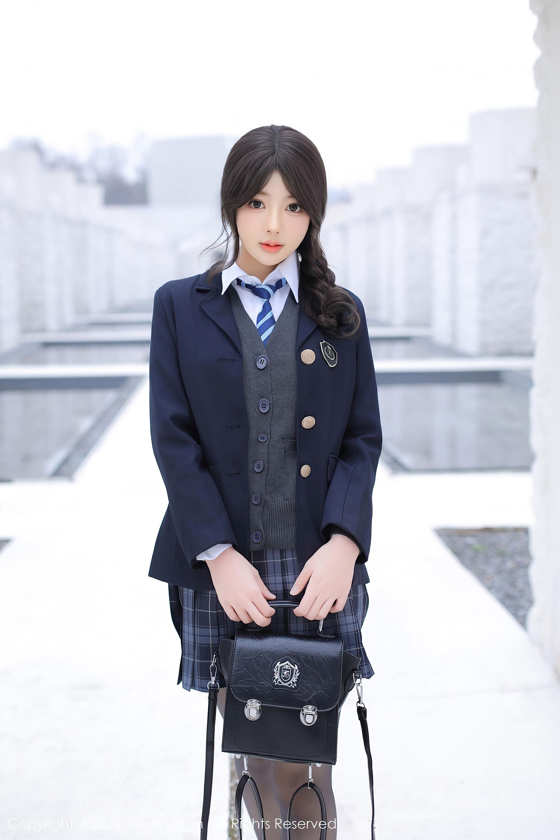 秀人网 No.9693 桃妖夭 黑丝制服插图