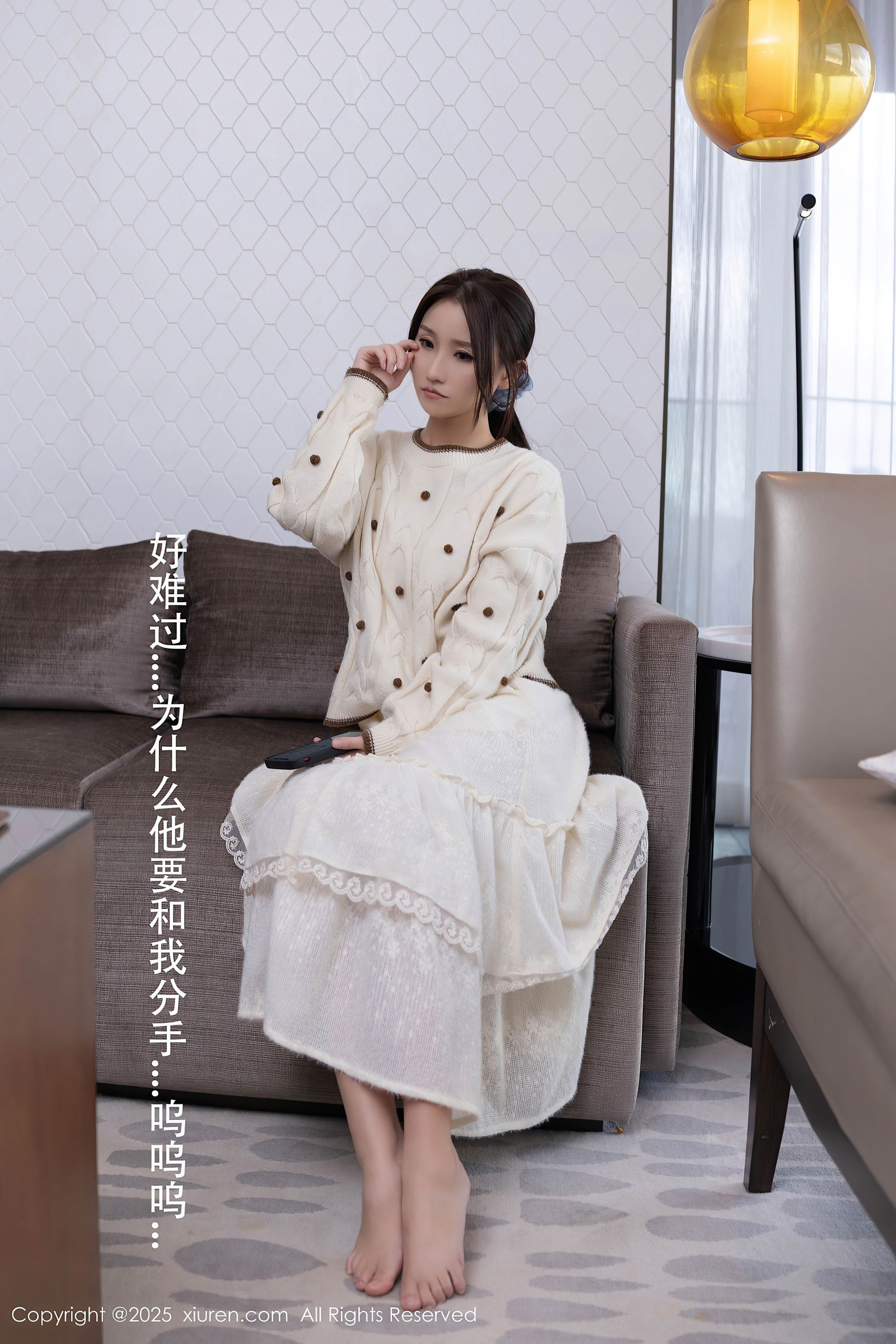 秀人网 No.9729 杏子Yada 黑丝美腿插图2