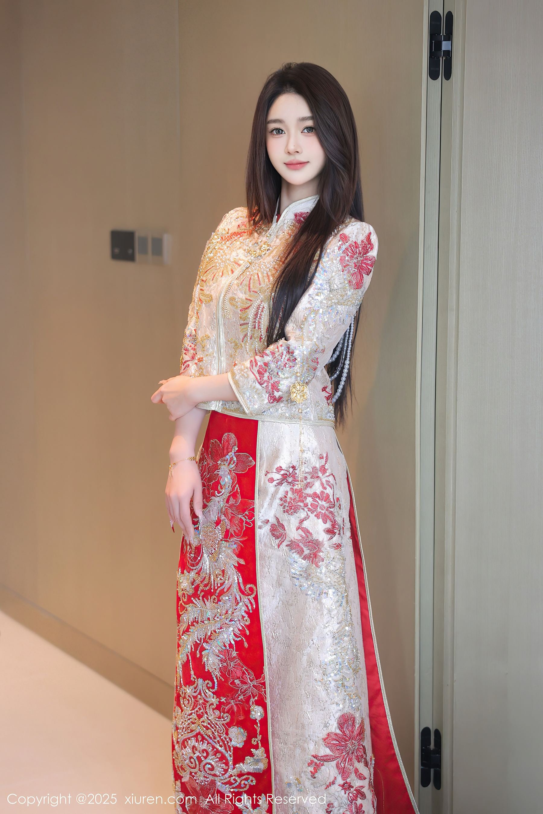 秀人网 No.9833 Candy糖糖 妩媚美腿插图