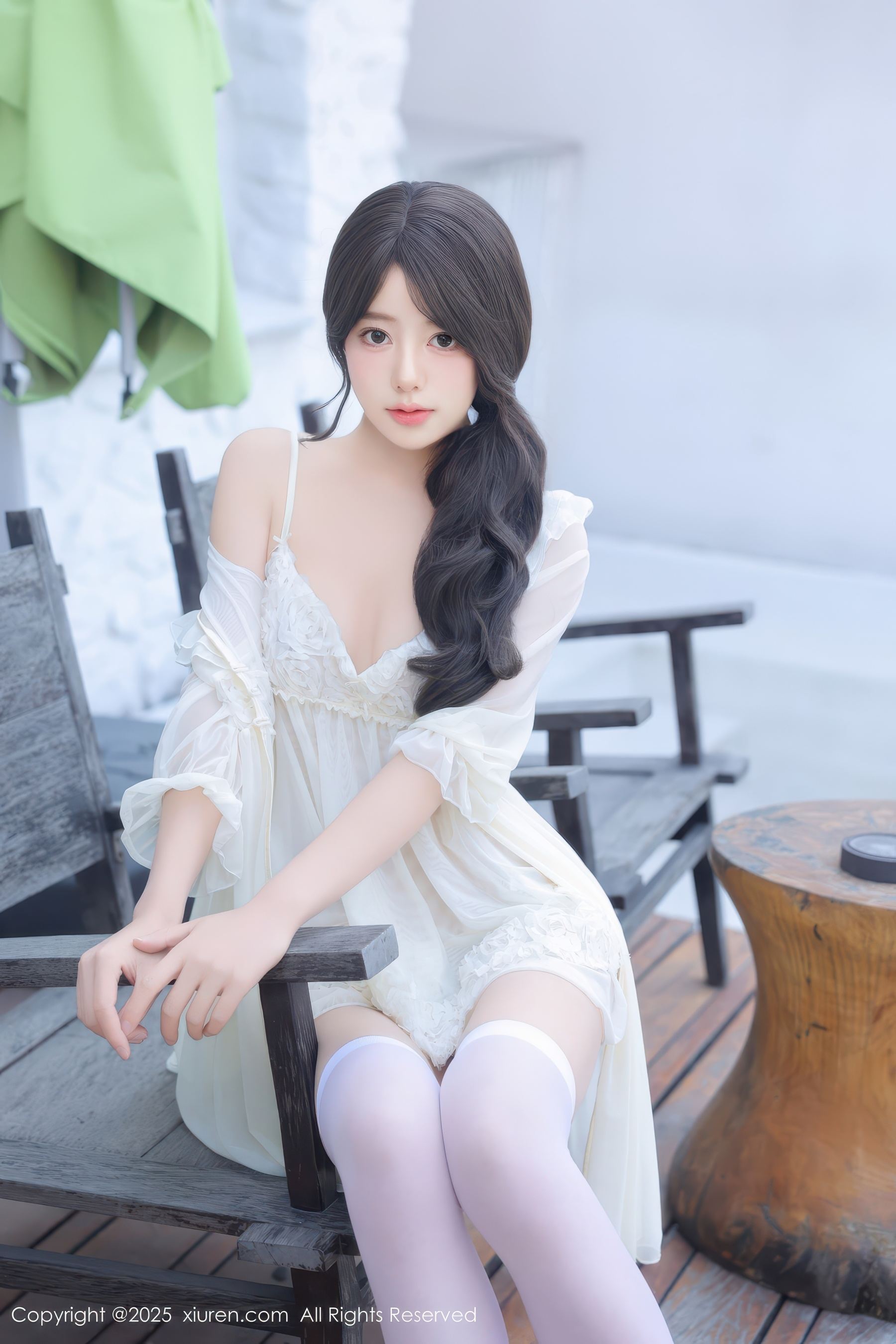秀人网 No.9851 桃妖夭 丝袜美腿插图