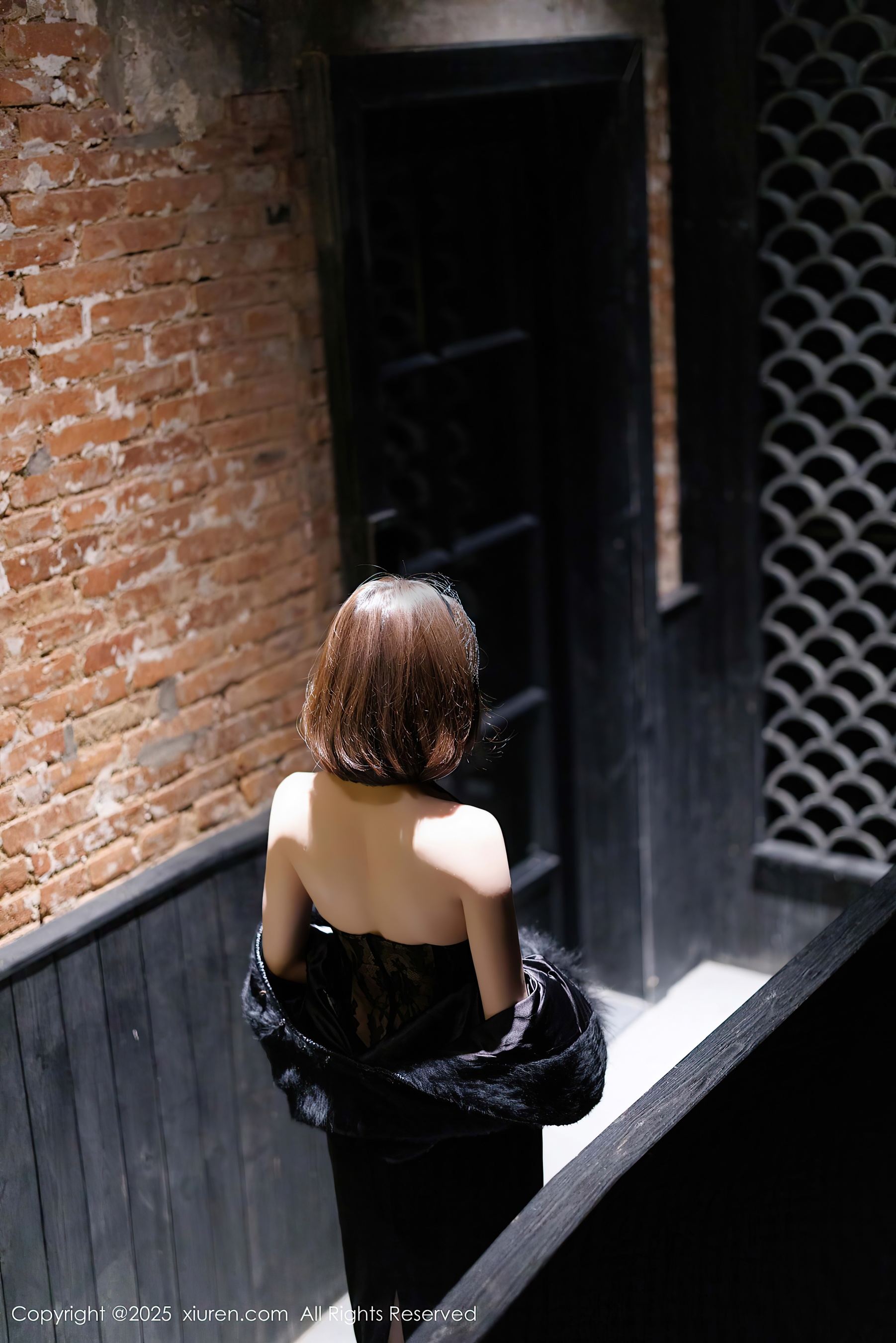 秀人网 No.9880 徐莉芝Booty 黑丝美腿插图4