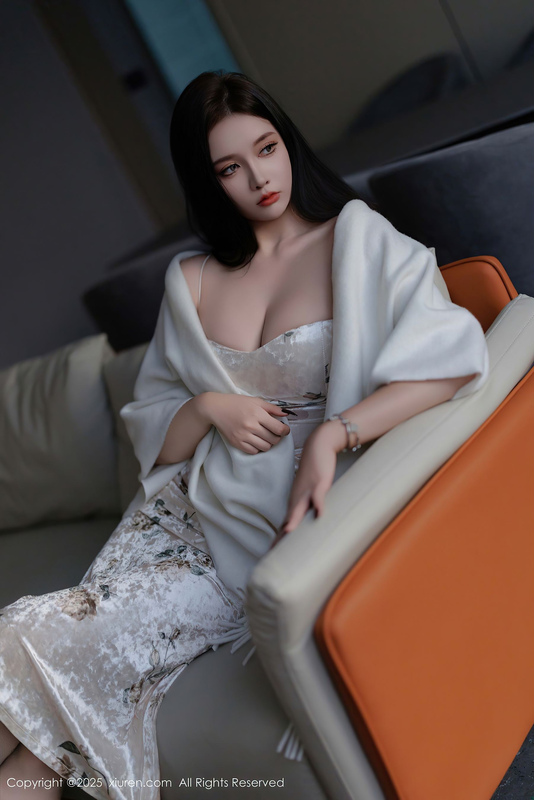 秀人网 No.9899 娜比 丝袜美腿插图4