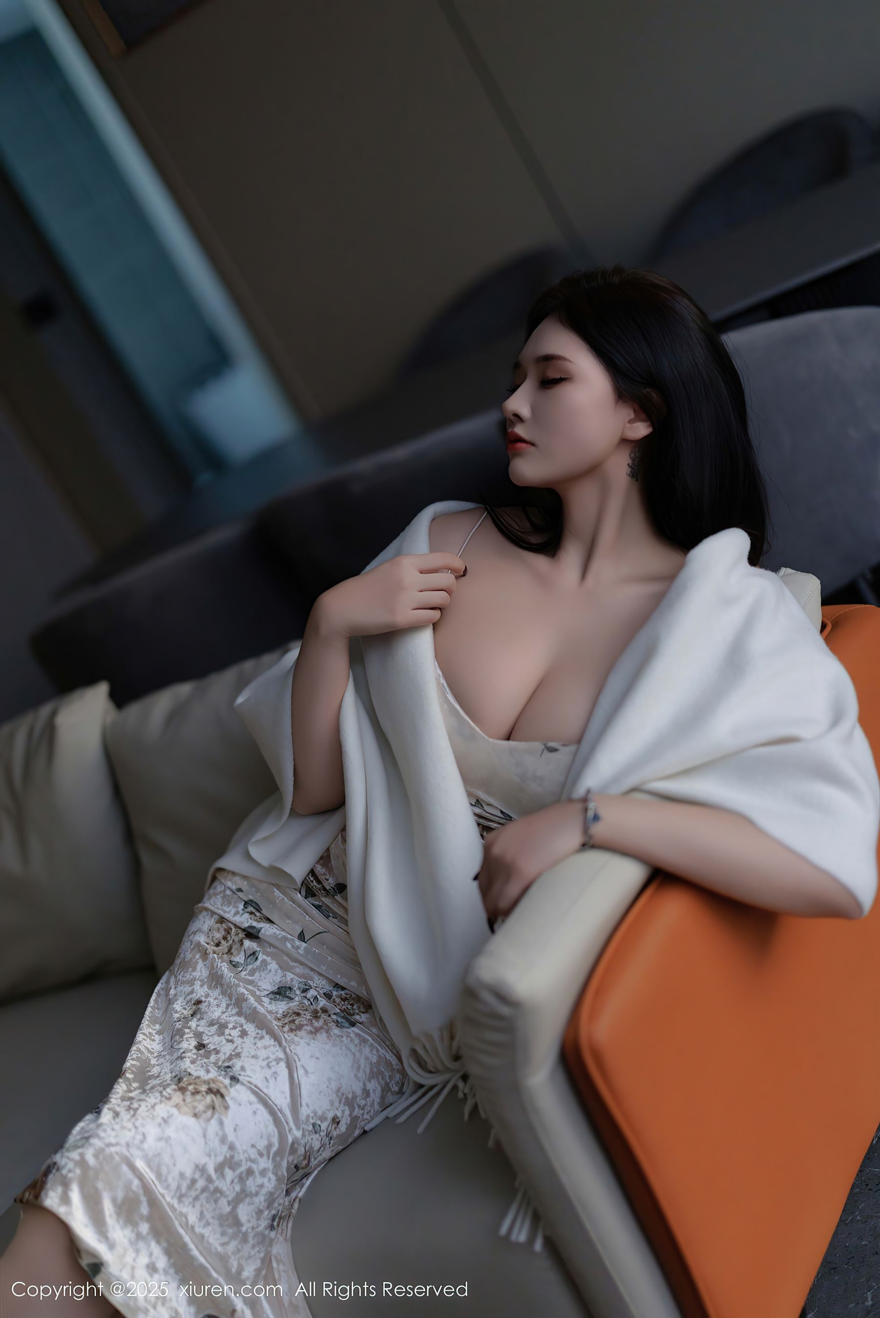 秀人网 No.9899 娜比 丝袜美腿插图6