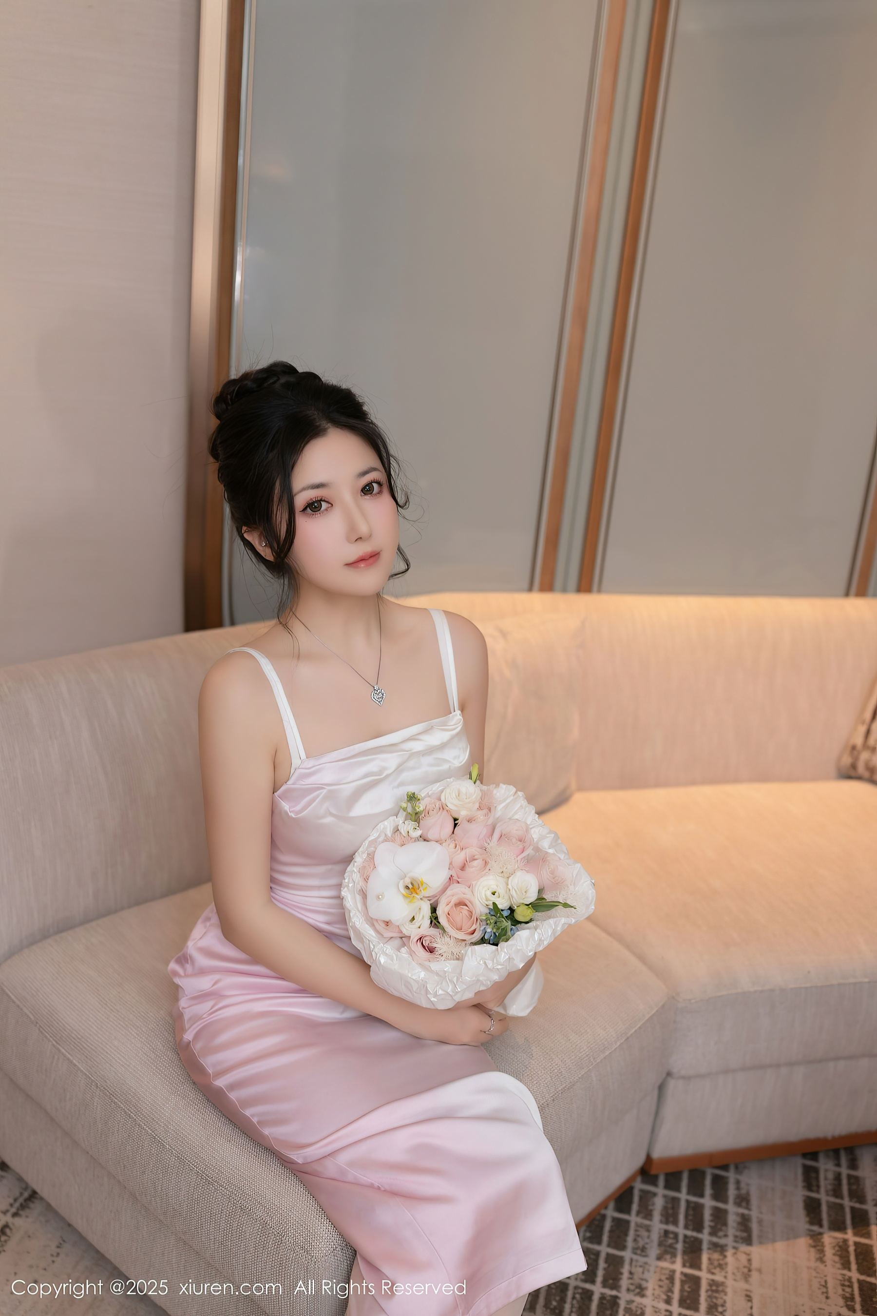 秀人网 No.9907 鱼子酱Fish 丝袜美腿插图3