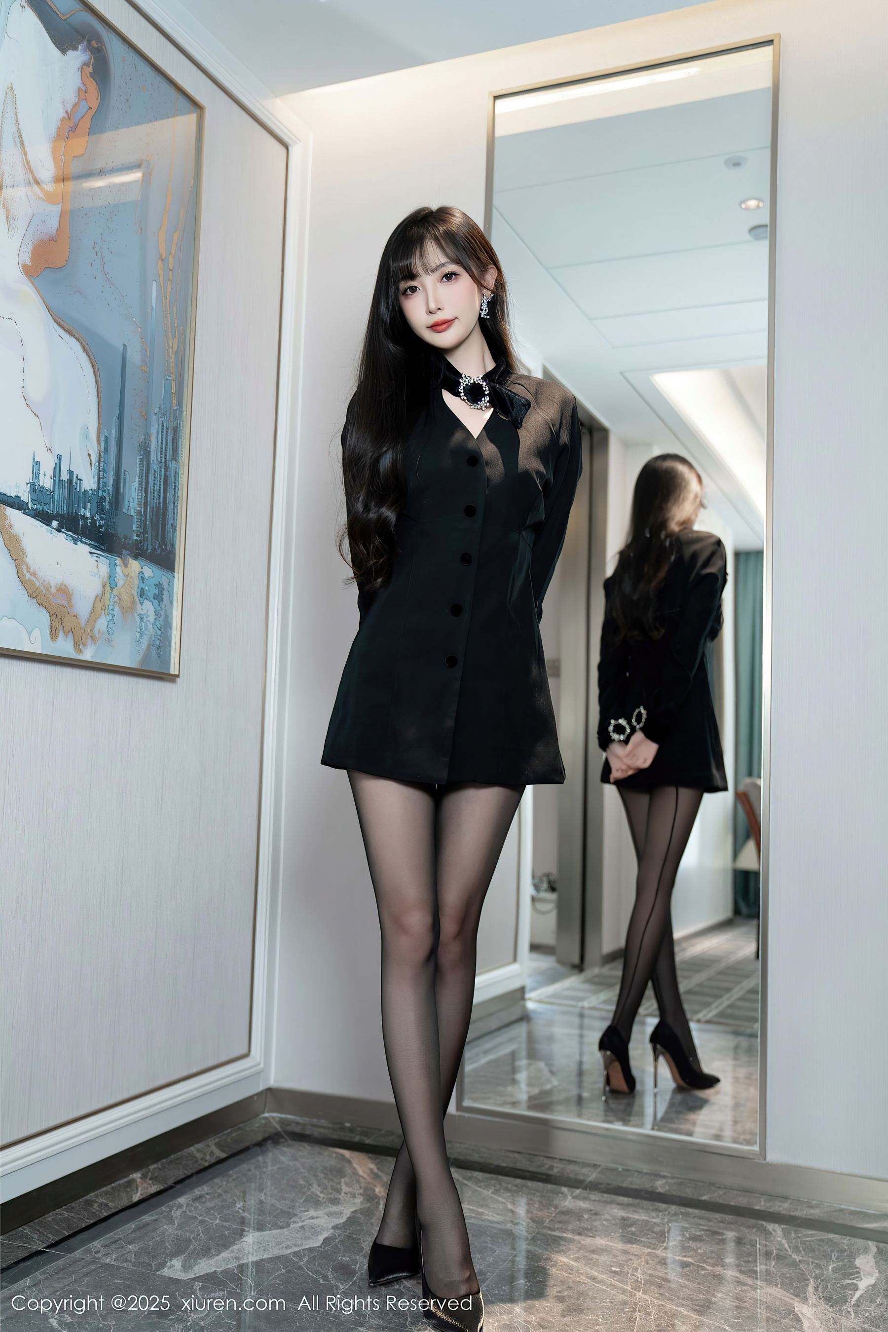 秀人网 No.9918 樱桃小阑子 黑丝美腿插图3