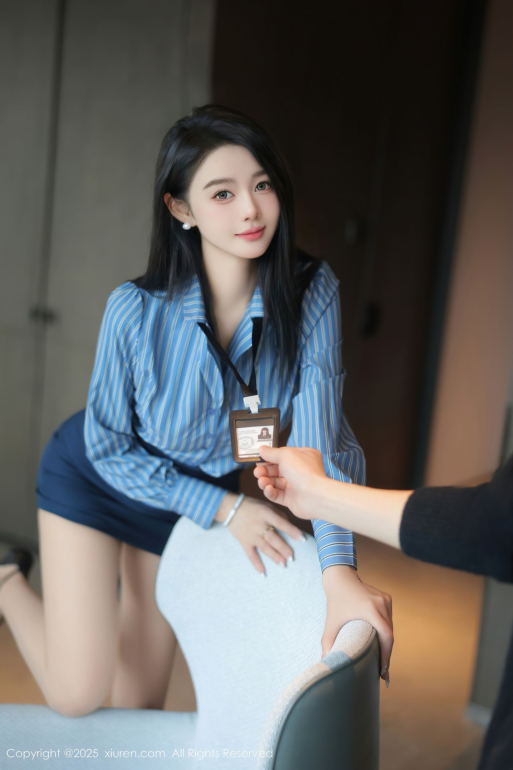 秀人网 No.9921 Candy糖糖 丝袜美腿插图6