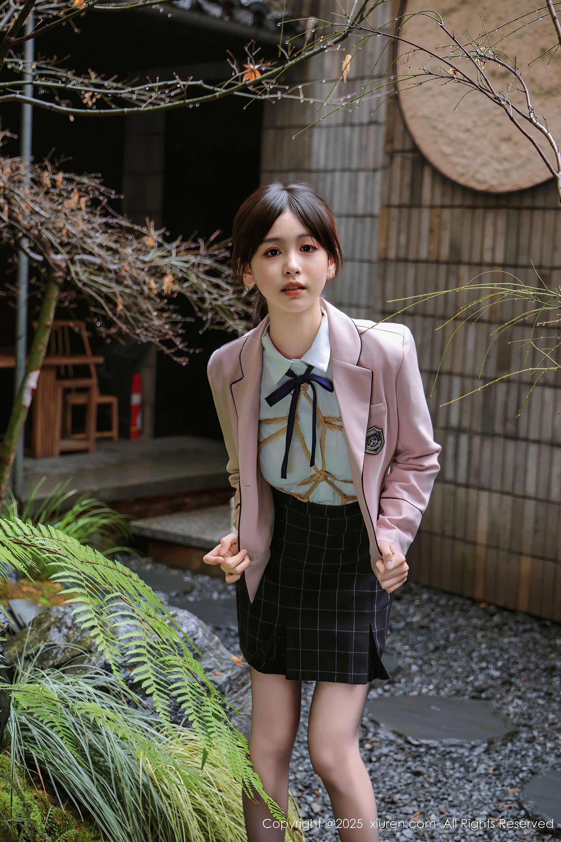 秀人网 No.9949 奶芙乔乔 美腿黑丝插图4