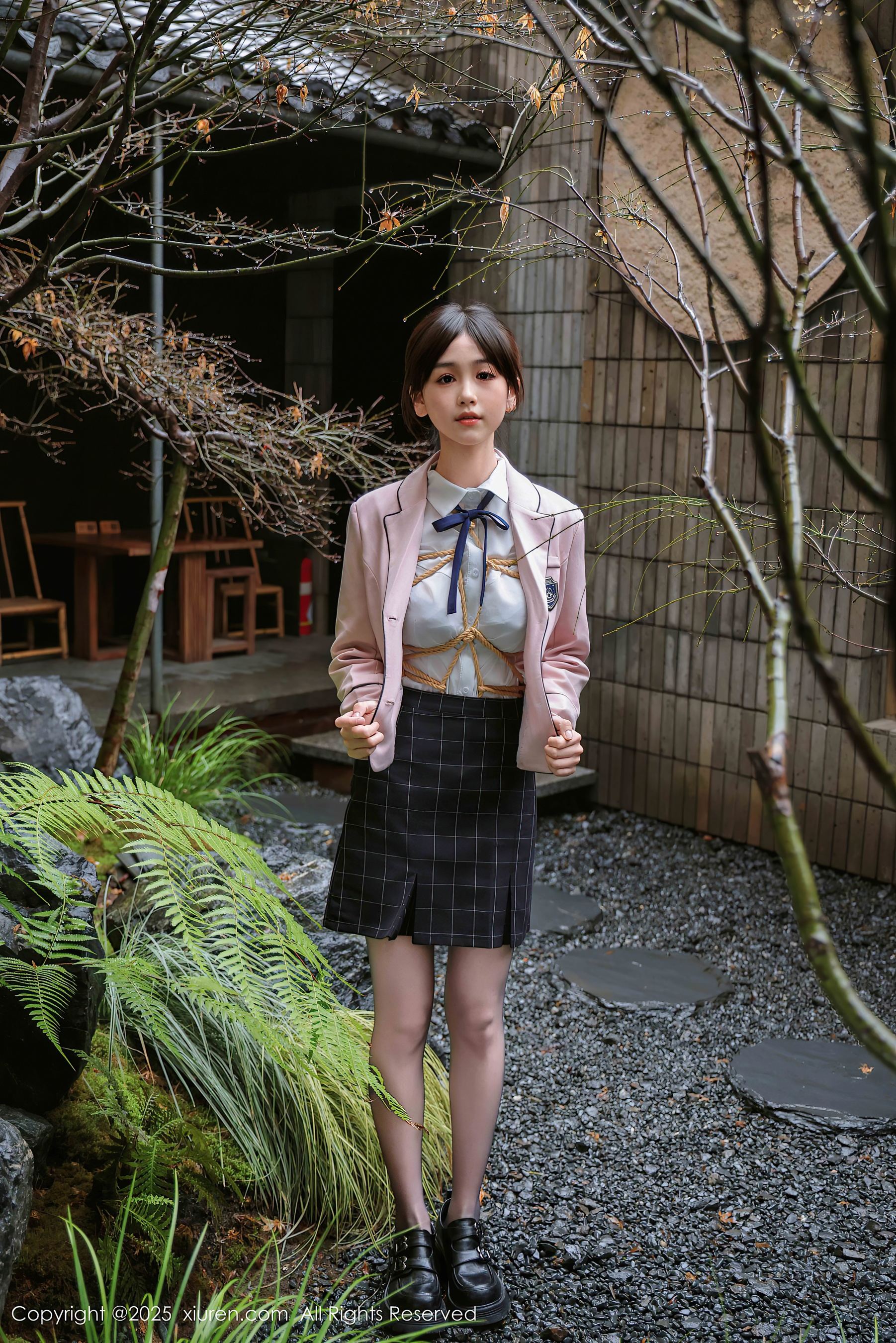 秀人网 No.9949 奶芙乔乔 美腿黑丝插图5