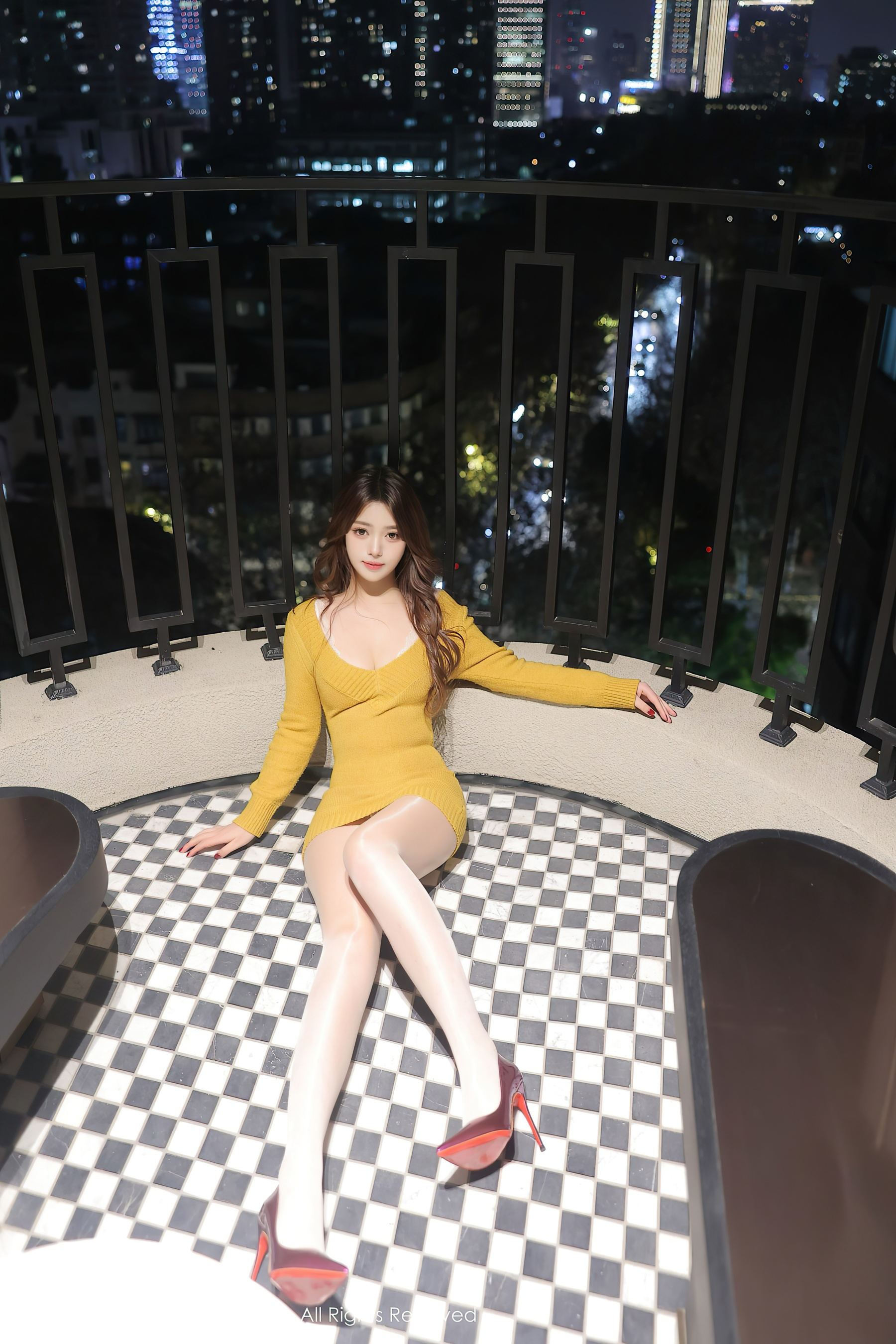 秀人网 No.9965 蛋蛋宝 丝袜美腿插图8