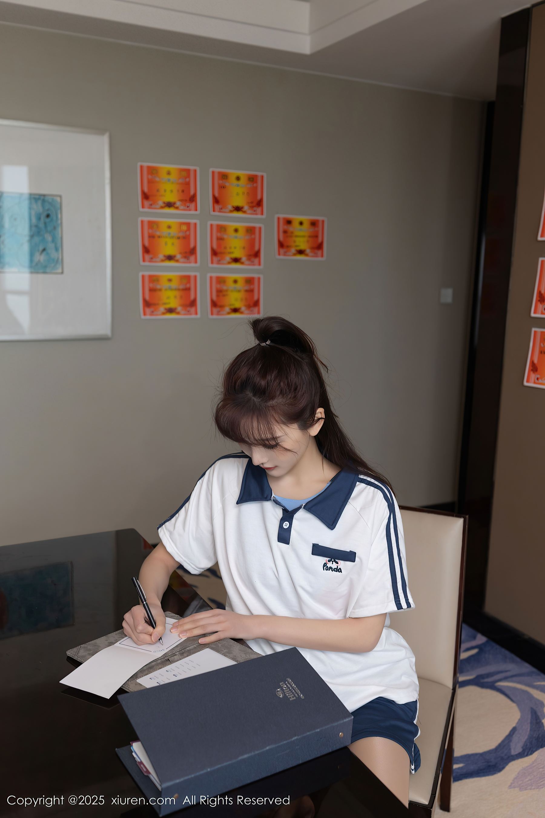 秀人网 No.9979 陆萱萱 丝袜美腿插图9