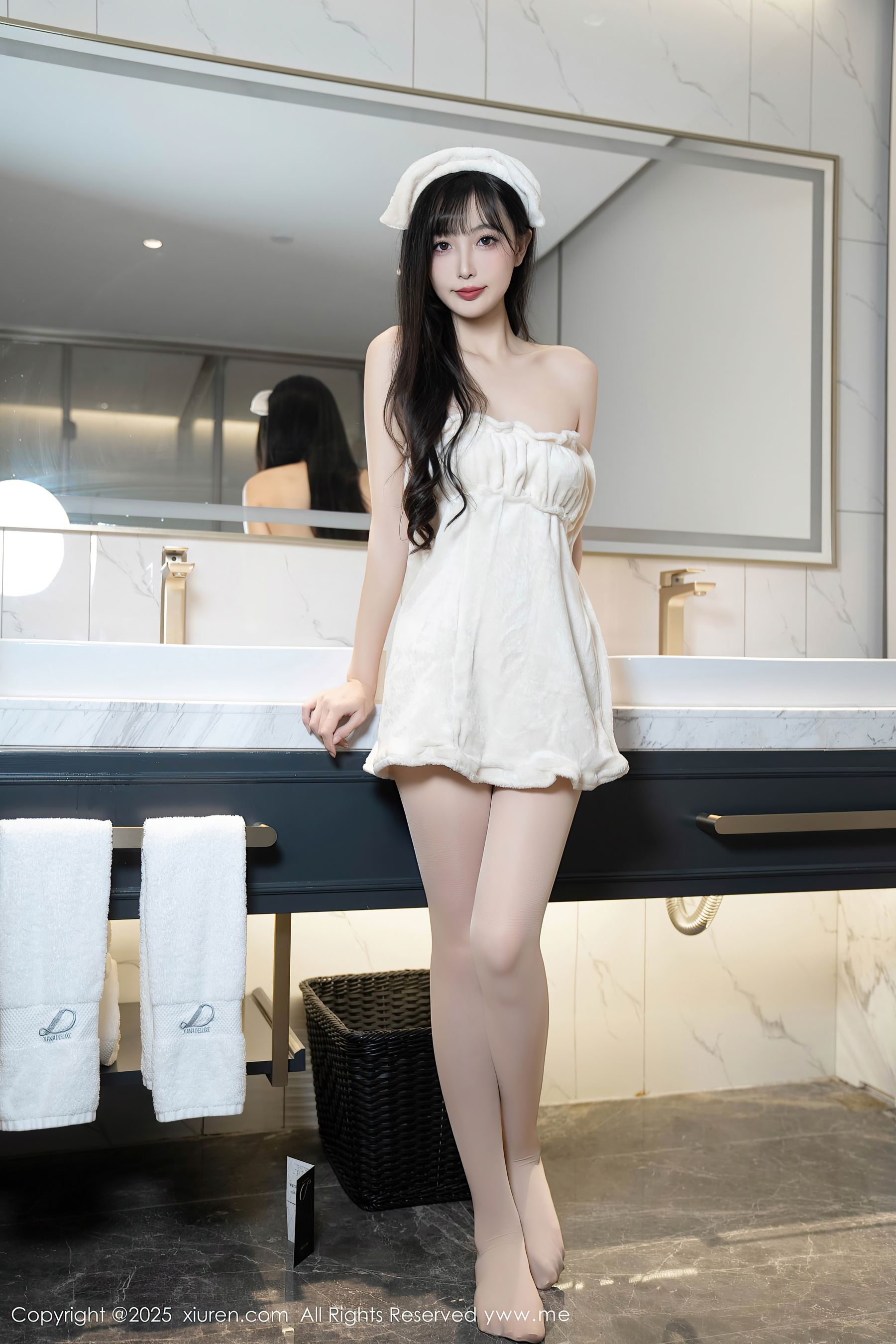 秀人网 No.10005 樱桃小阑子 丝袜美腿插图5