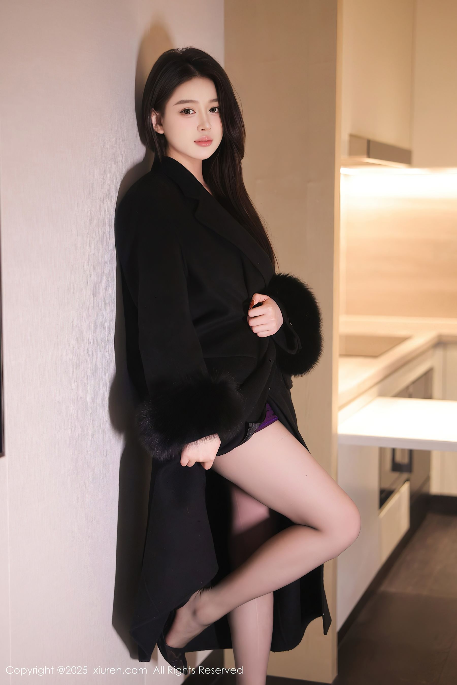 秀人网 No.10050 温妮 黑丝美臀插图3