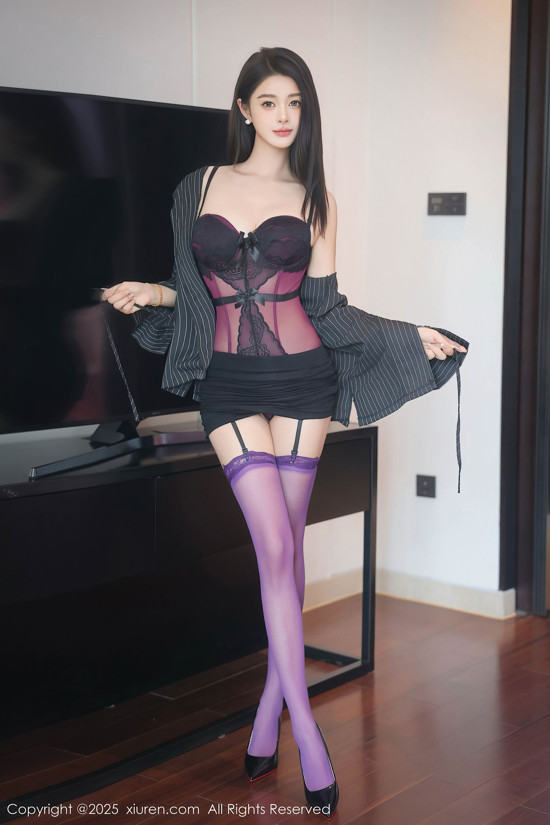 秀人网 No.10053 Candy糖糖 紫色丝袜插图5
