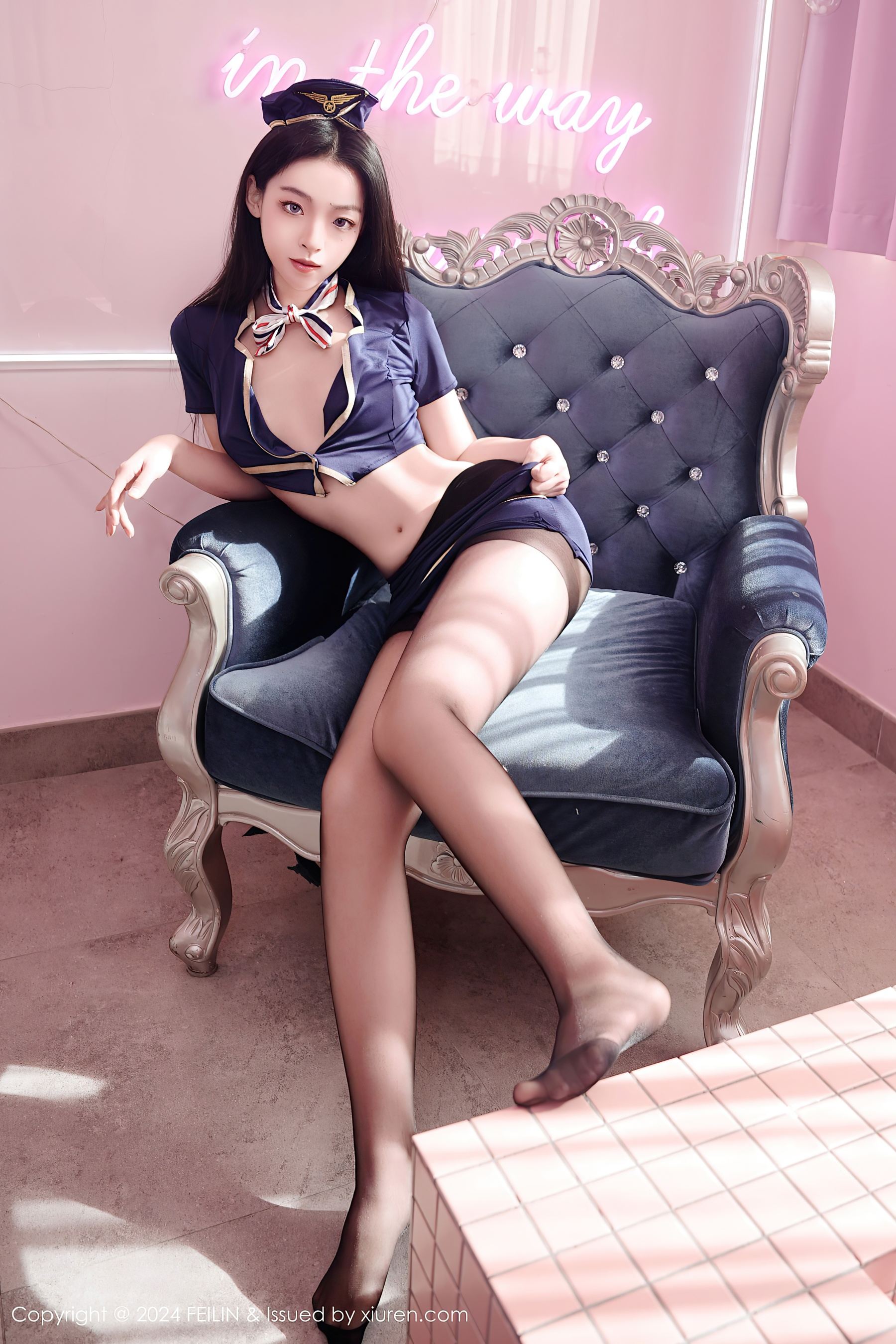 嗲囡囡 VOL.494 芝樱 美腿黑丝插图4