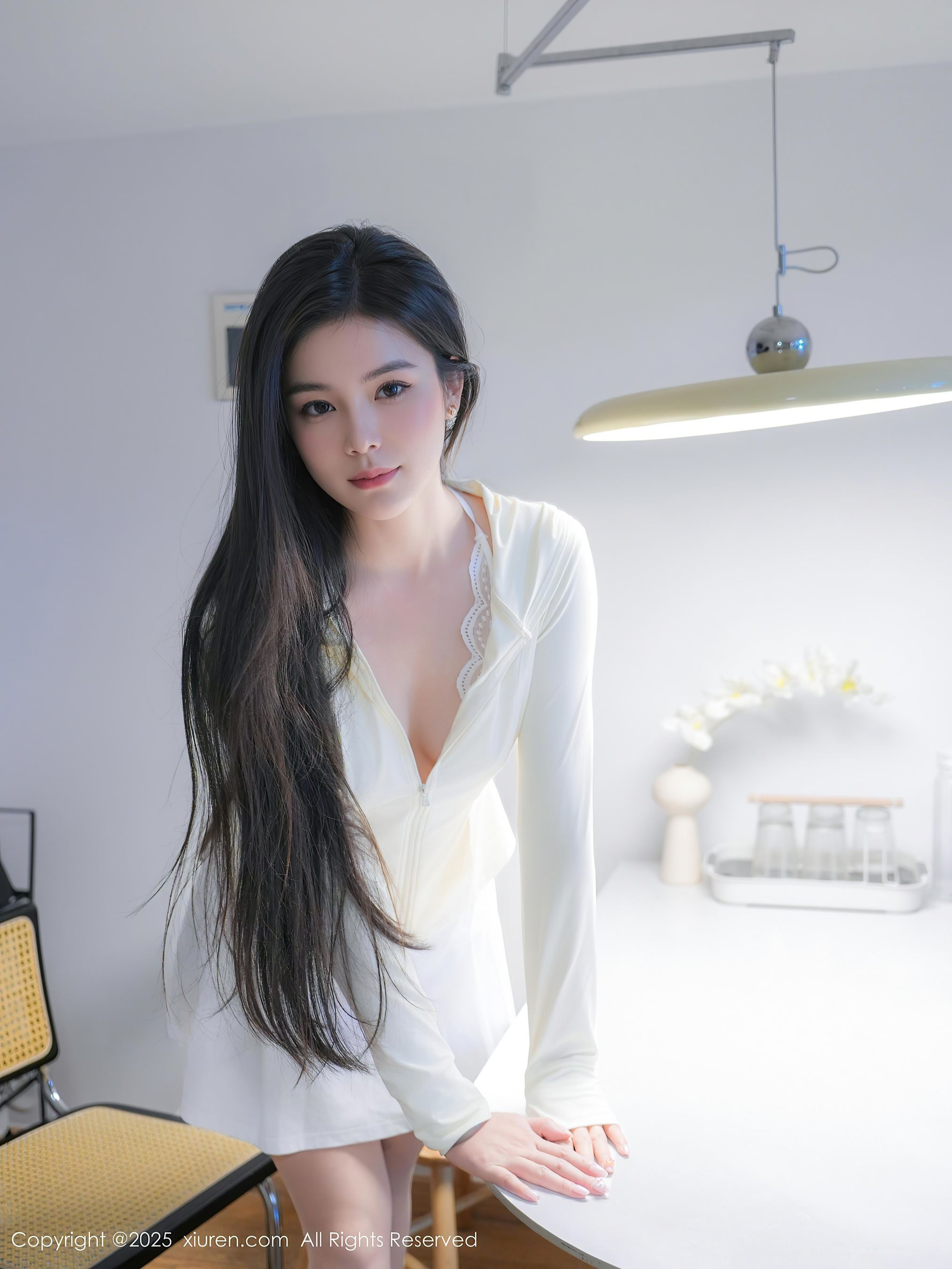 秀人网 No.10325 雪糕CiCi 白色情趣插图5
