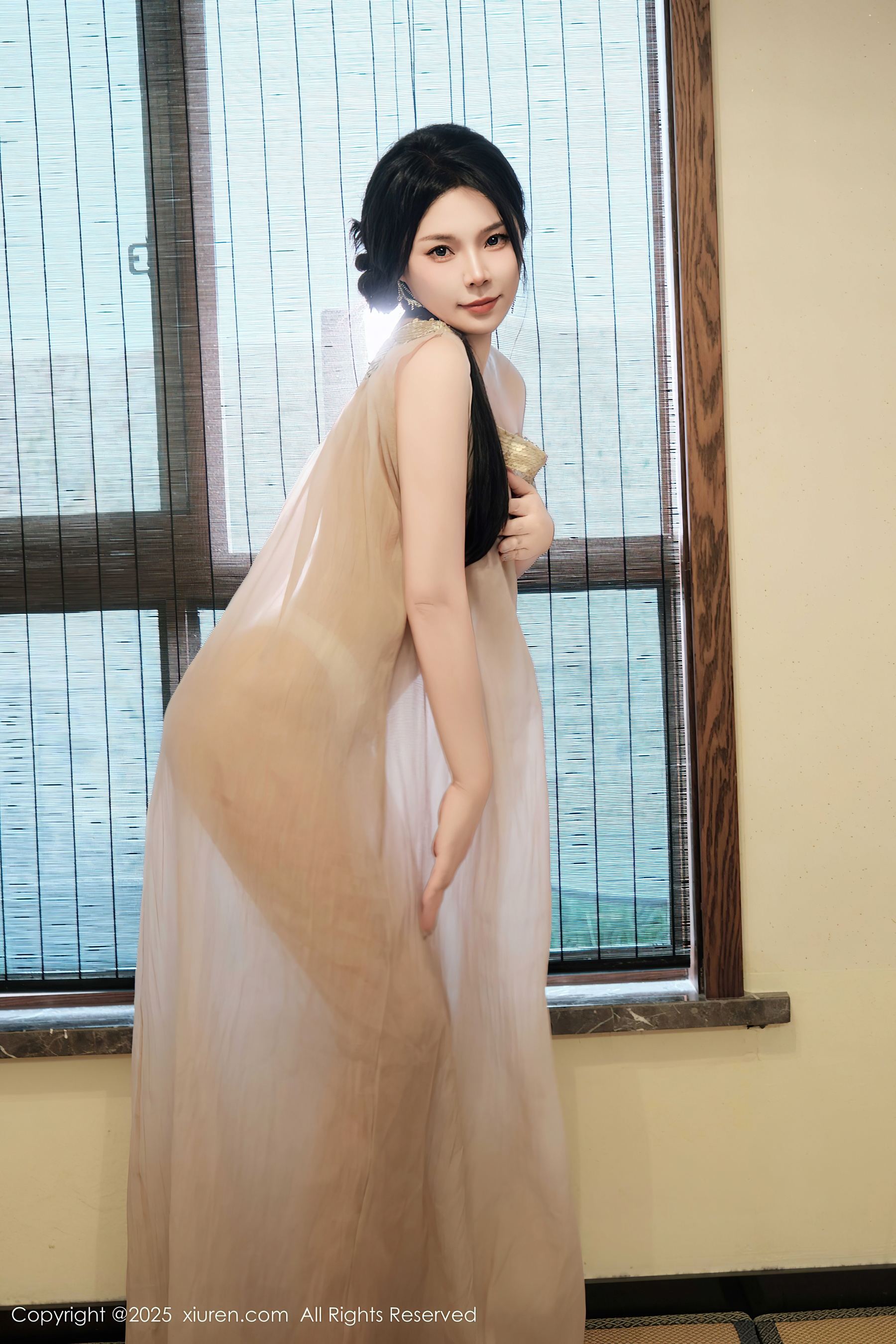 秀人网 No.10500 麦田 透视连衣裙插图8