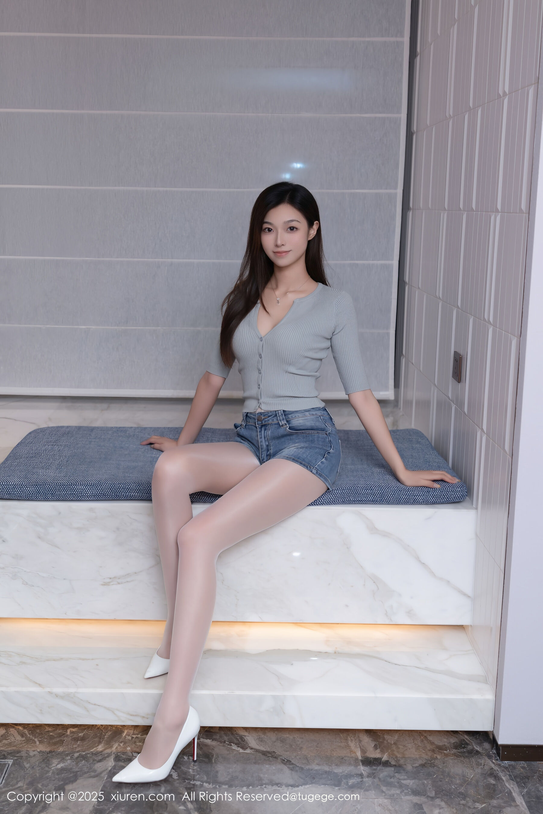 [XiuRen秀人网] kiki柚柚 No.10881