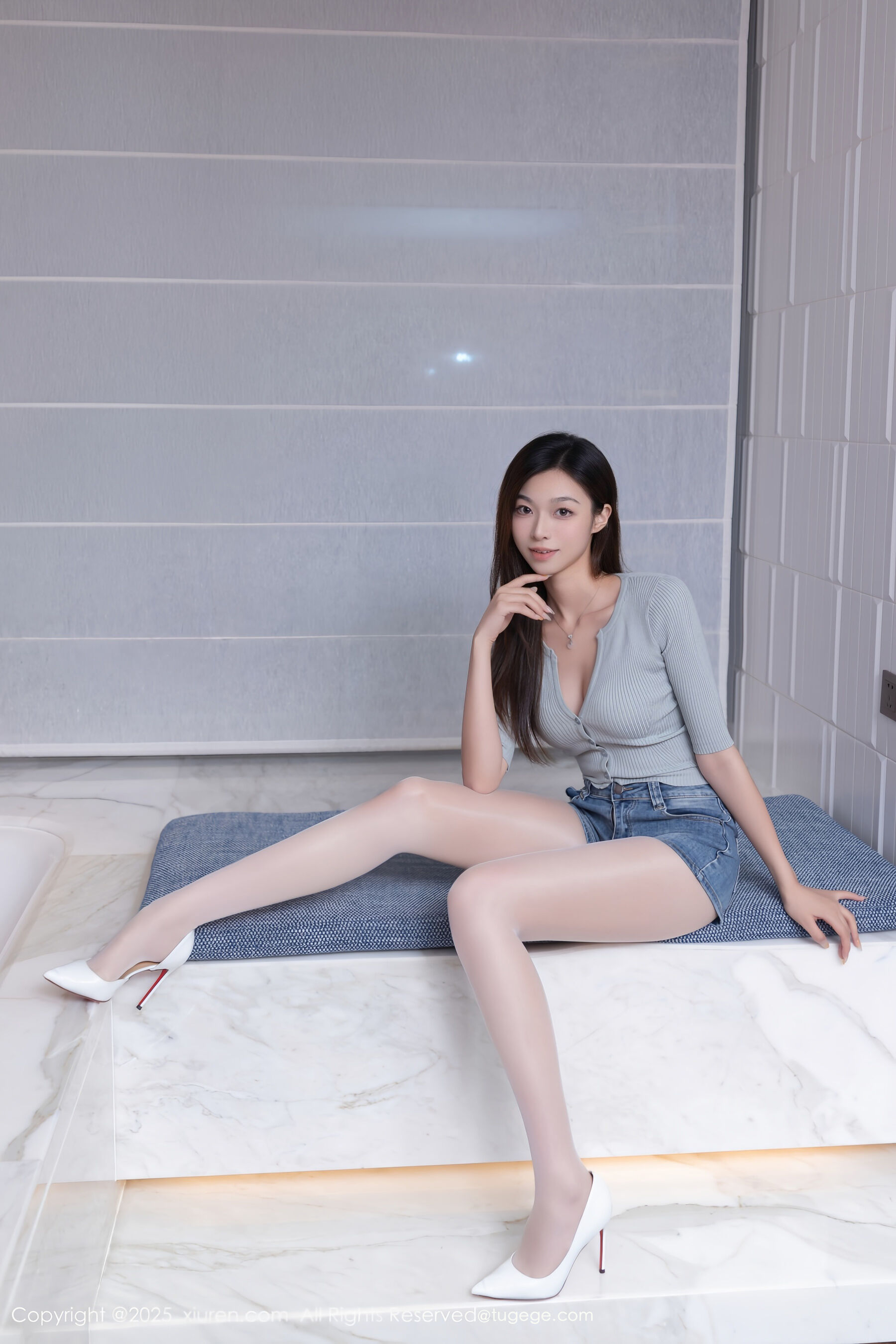 [XiuRen秀人网] kiki柚柚 No.10881