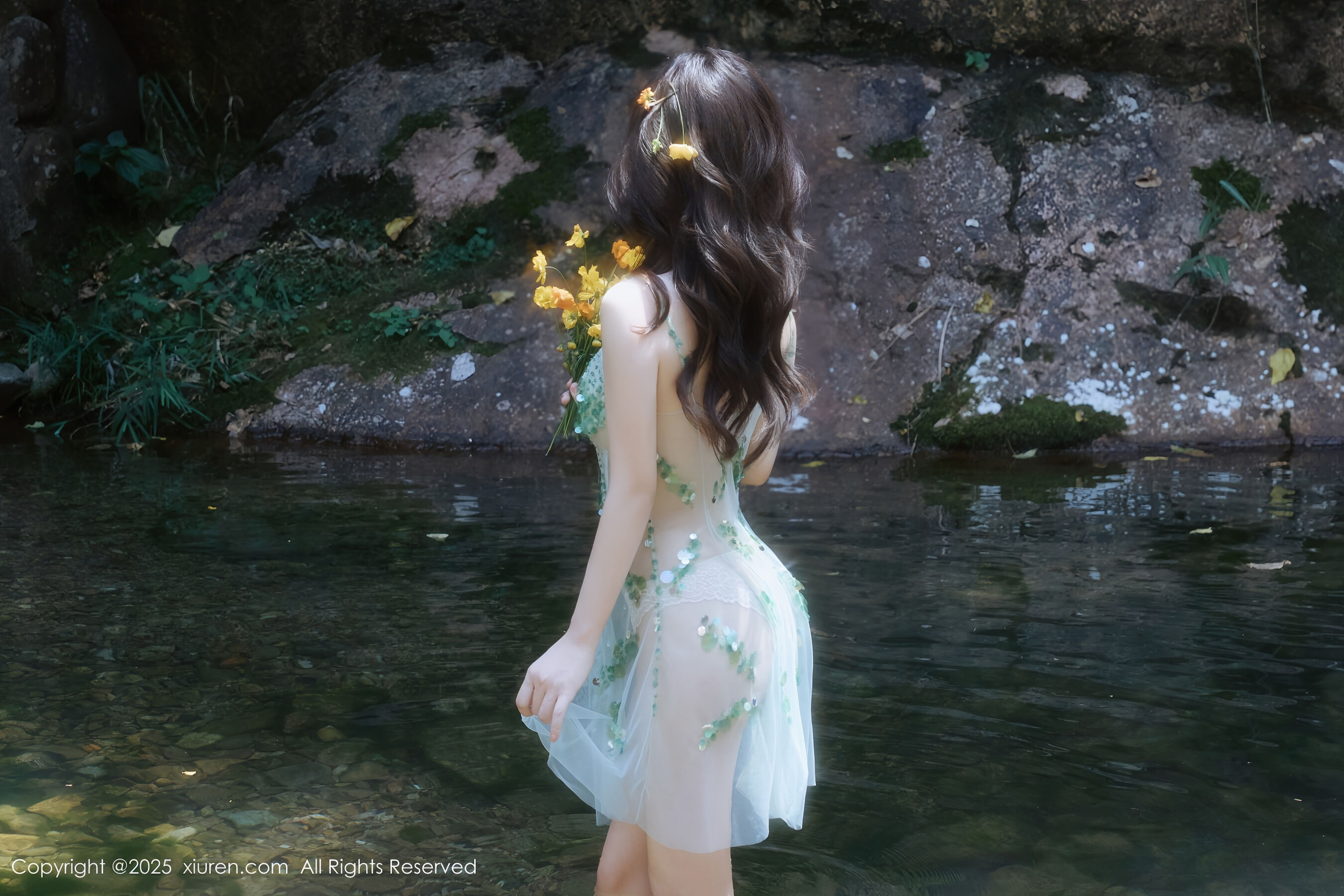 [XiuRen秀人网] 尹甜甜 No.10756