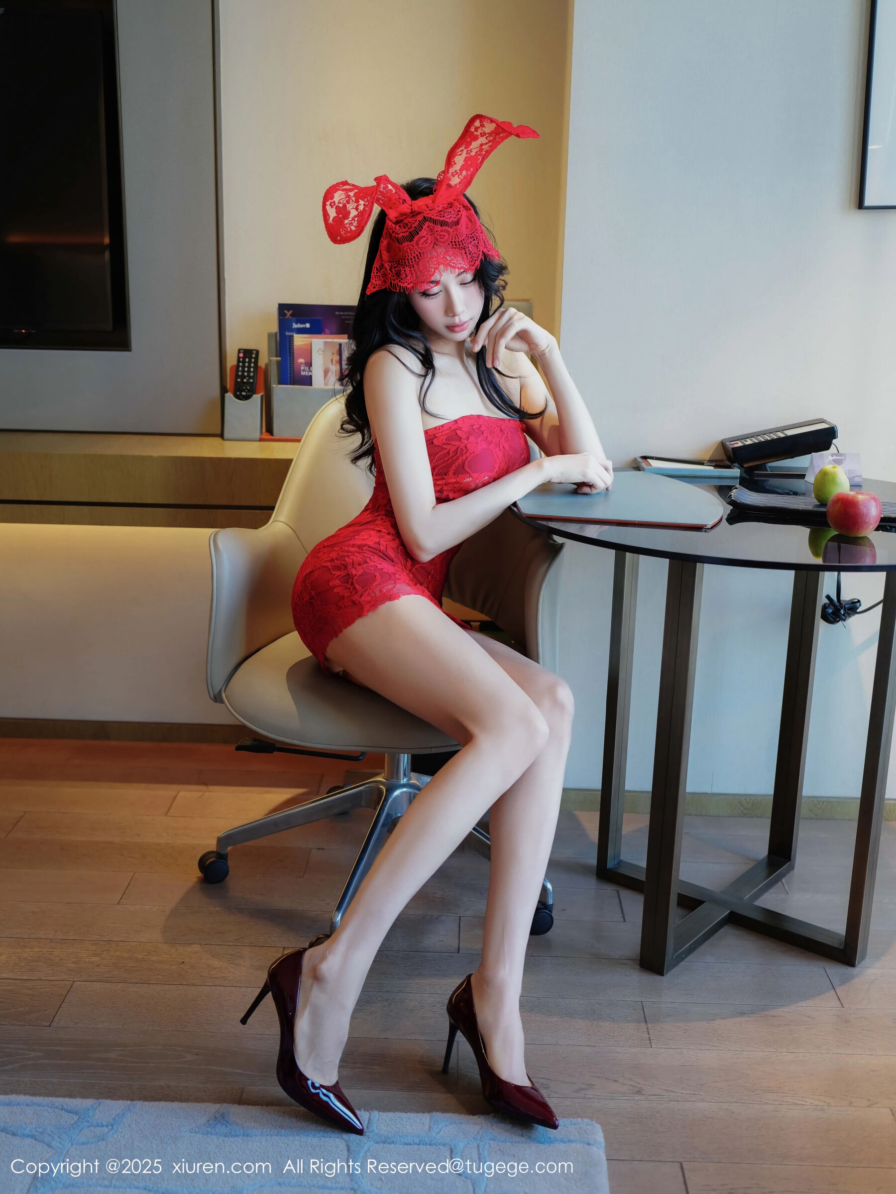 [XiuRen秀人网] 草莓mm No.10744