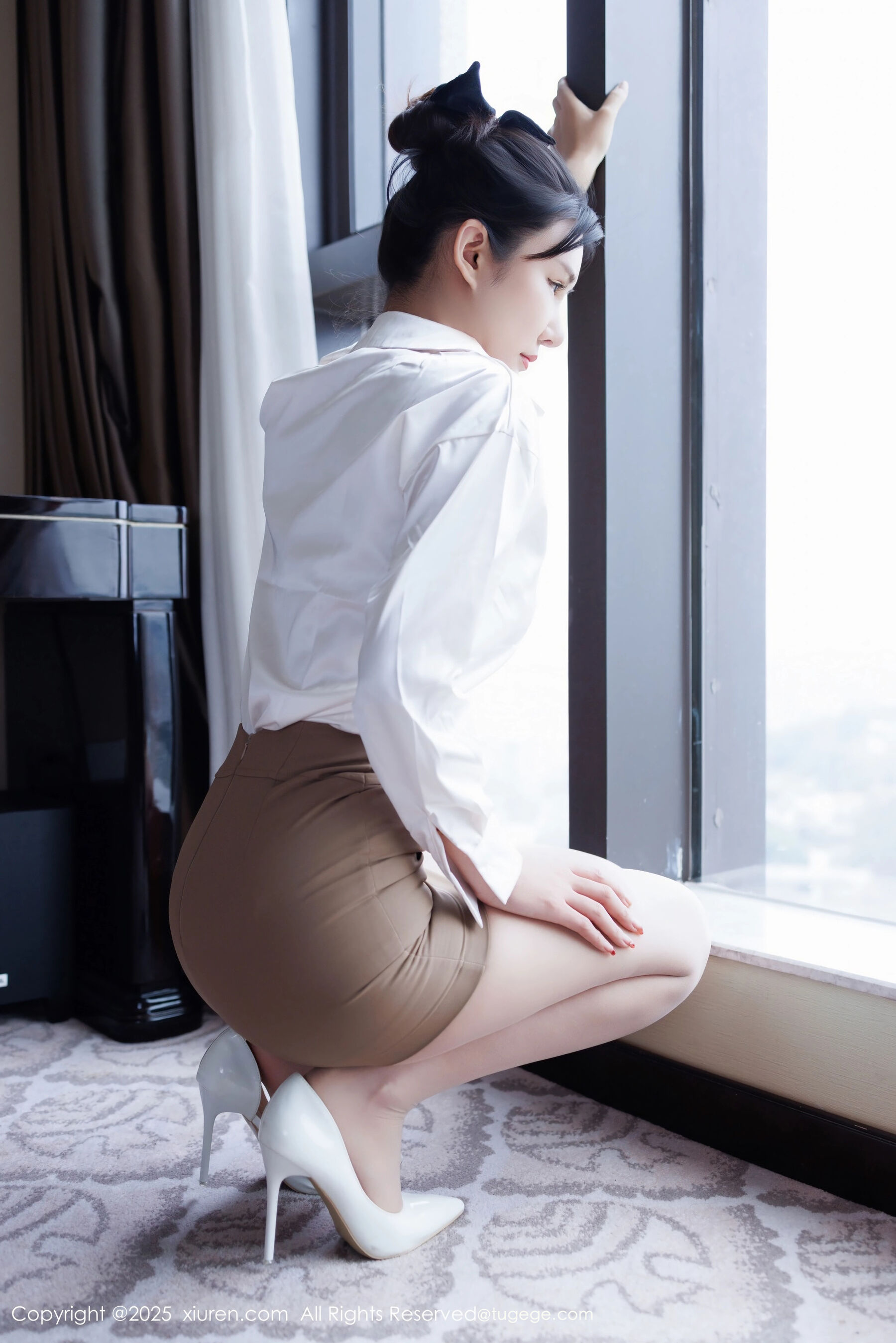 秀人网 艺艺yiyi No.10543插图3