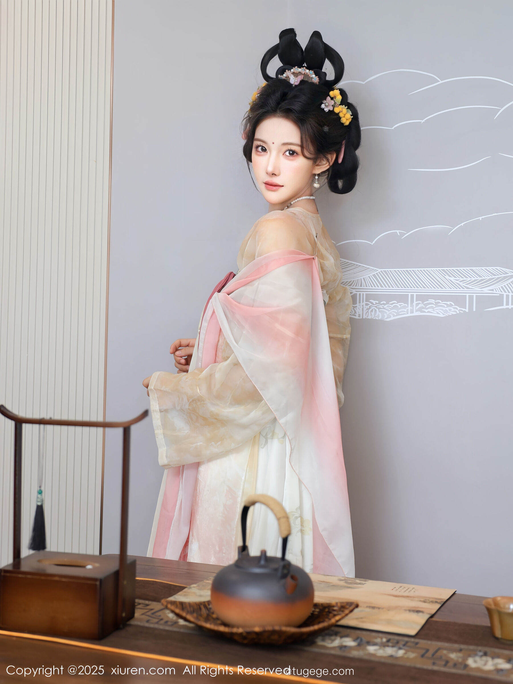 [XiuRen秀人网] 梨霜儿 No.10645