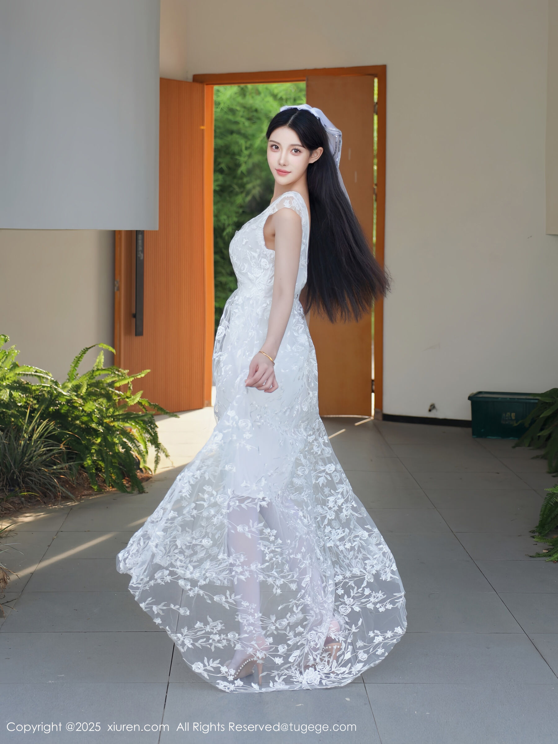 [XiuRen秀人网] 梨霜儿 No.10661